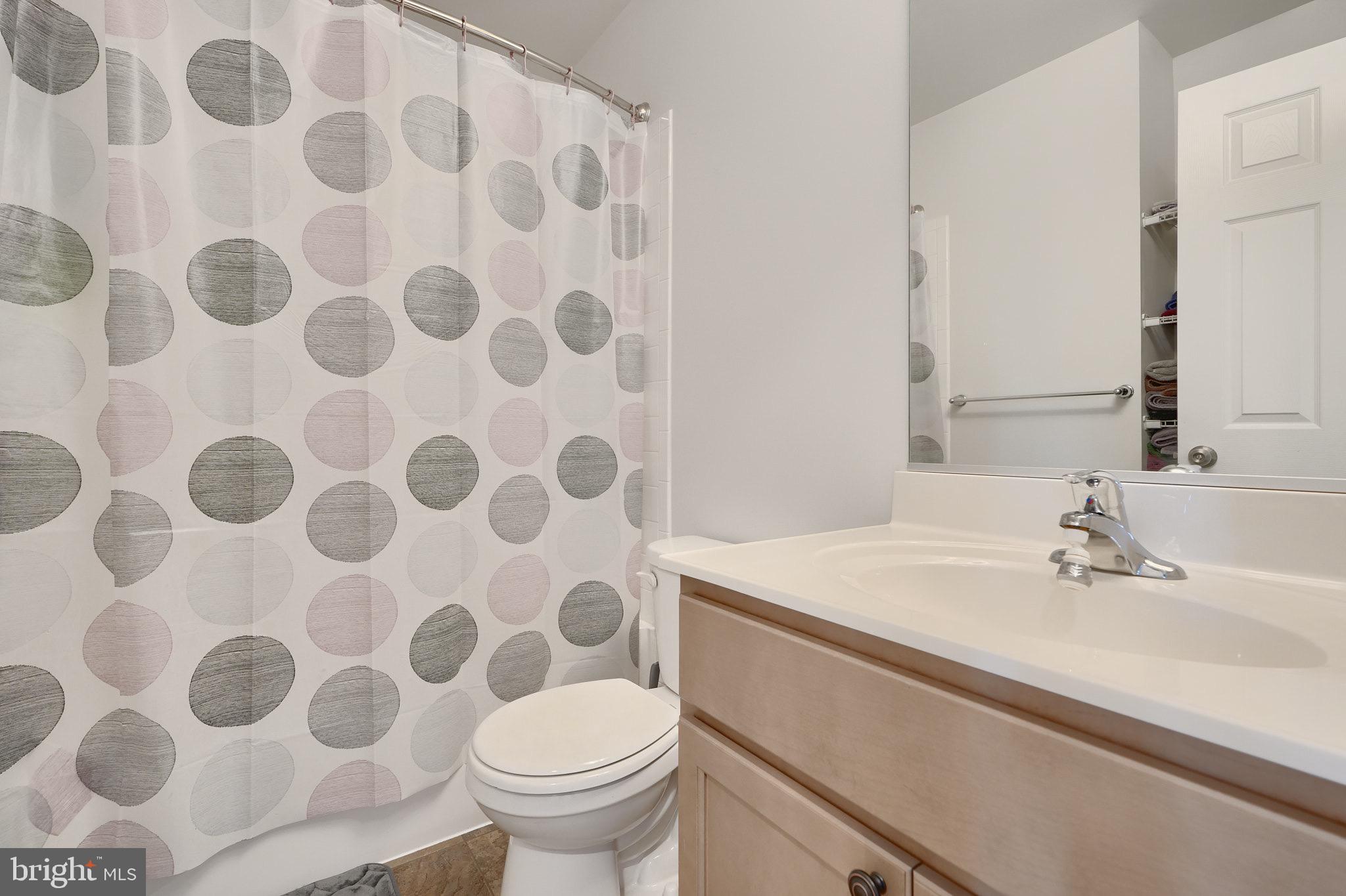 MEADE'S CROSSING - Residential