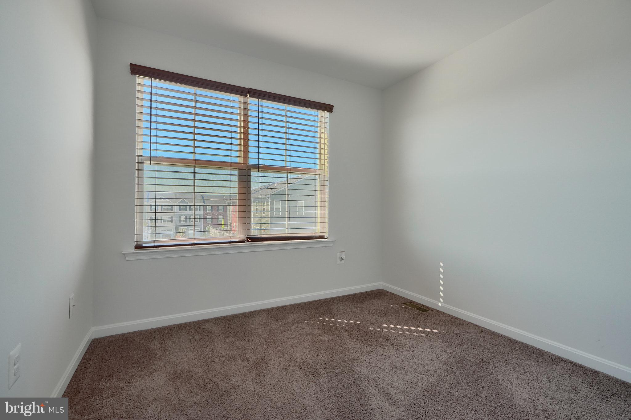 MEADE'S CROSSING - Residential