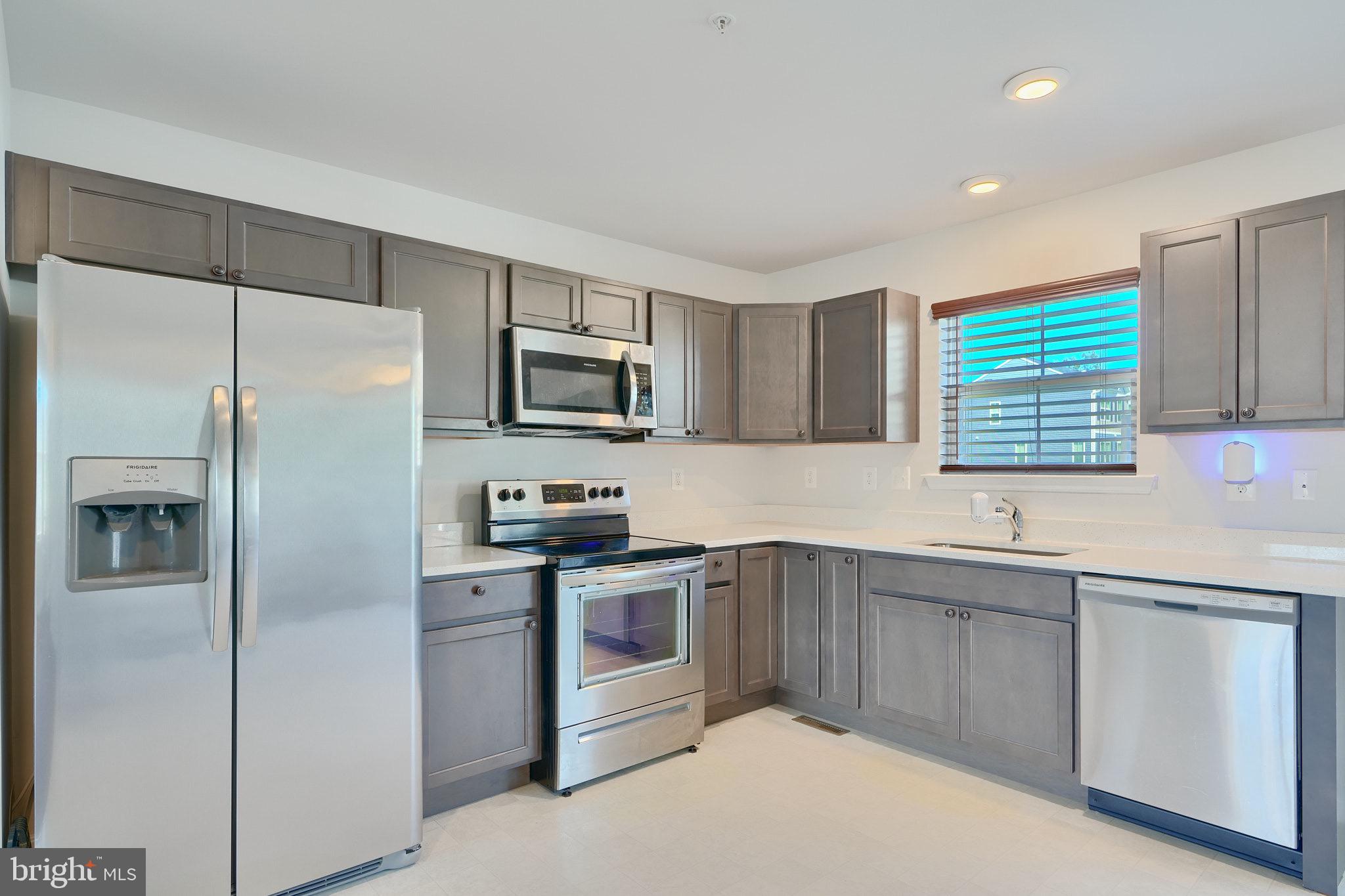 MEADE'S CROSSING - Residential