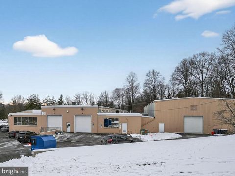 Photo of 860 Welsh Road, HUNTINGDON VALLEY, PA 19006 (MLS # PAMC2168114)