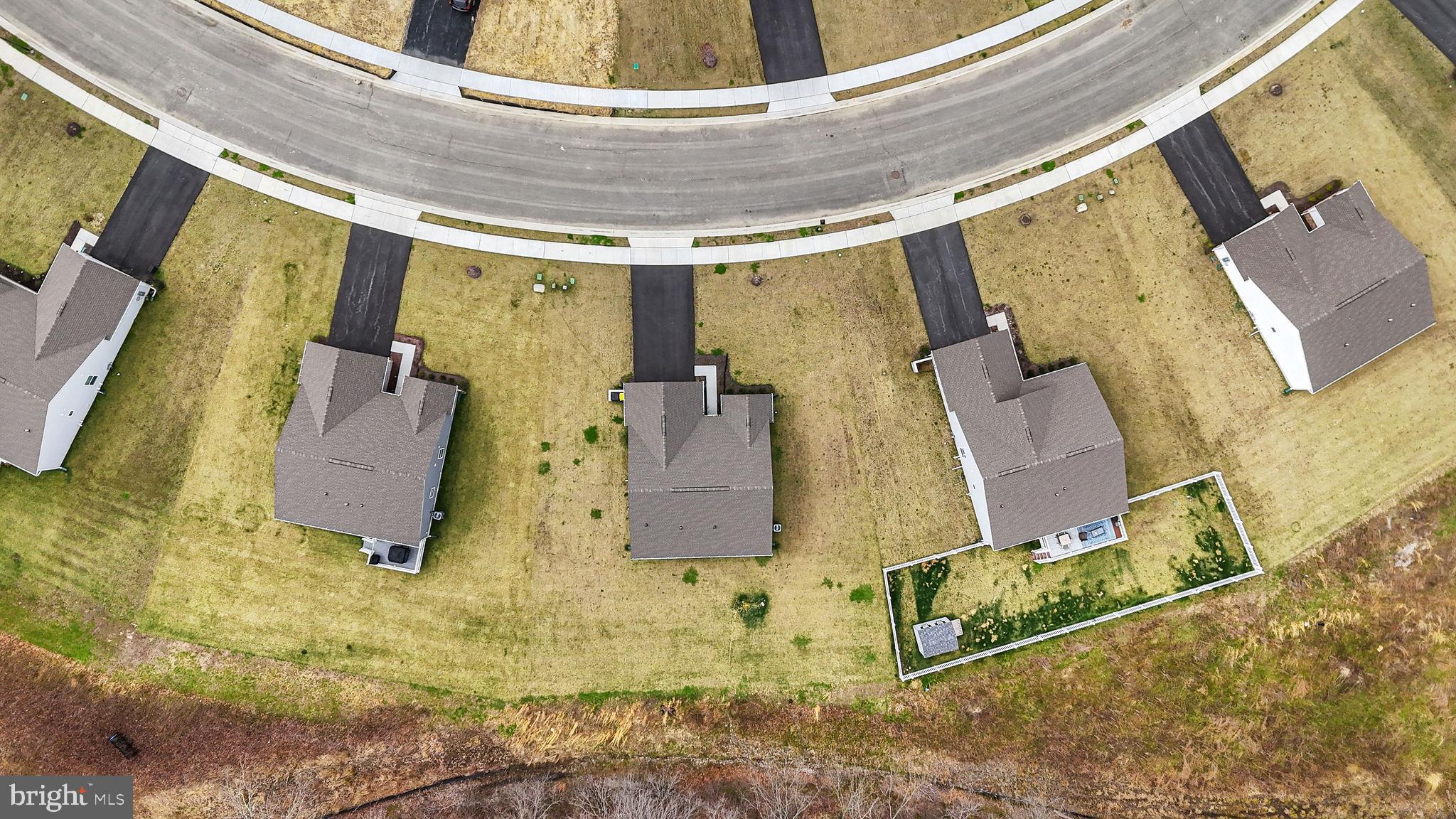 VERONA WOODS - Residential