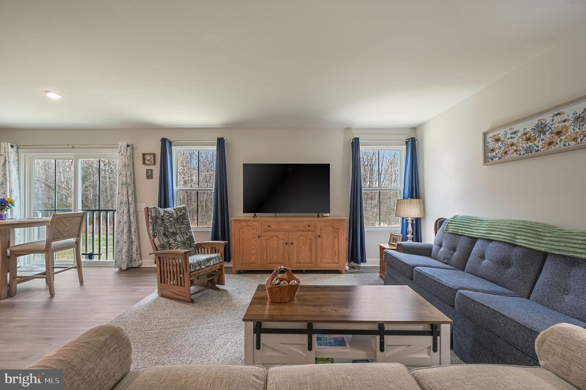 VERONA WOODS - Residential