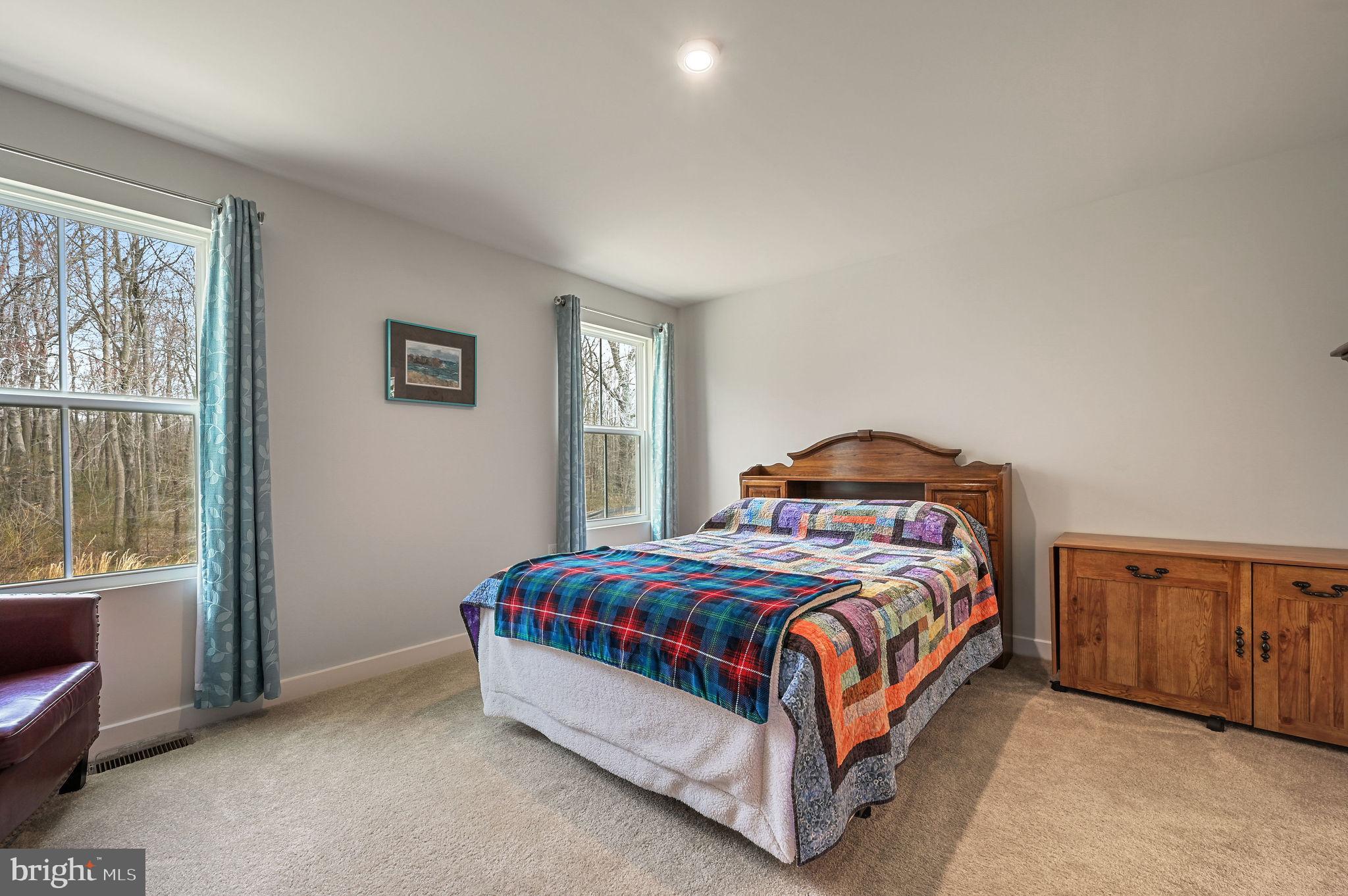 VERONA WOODS - Residential