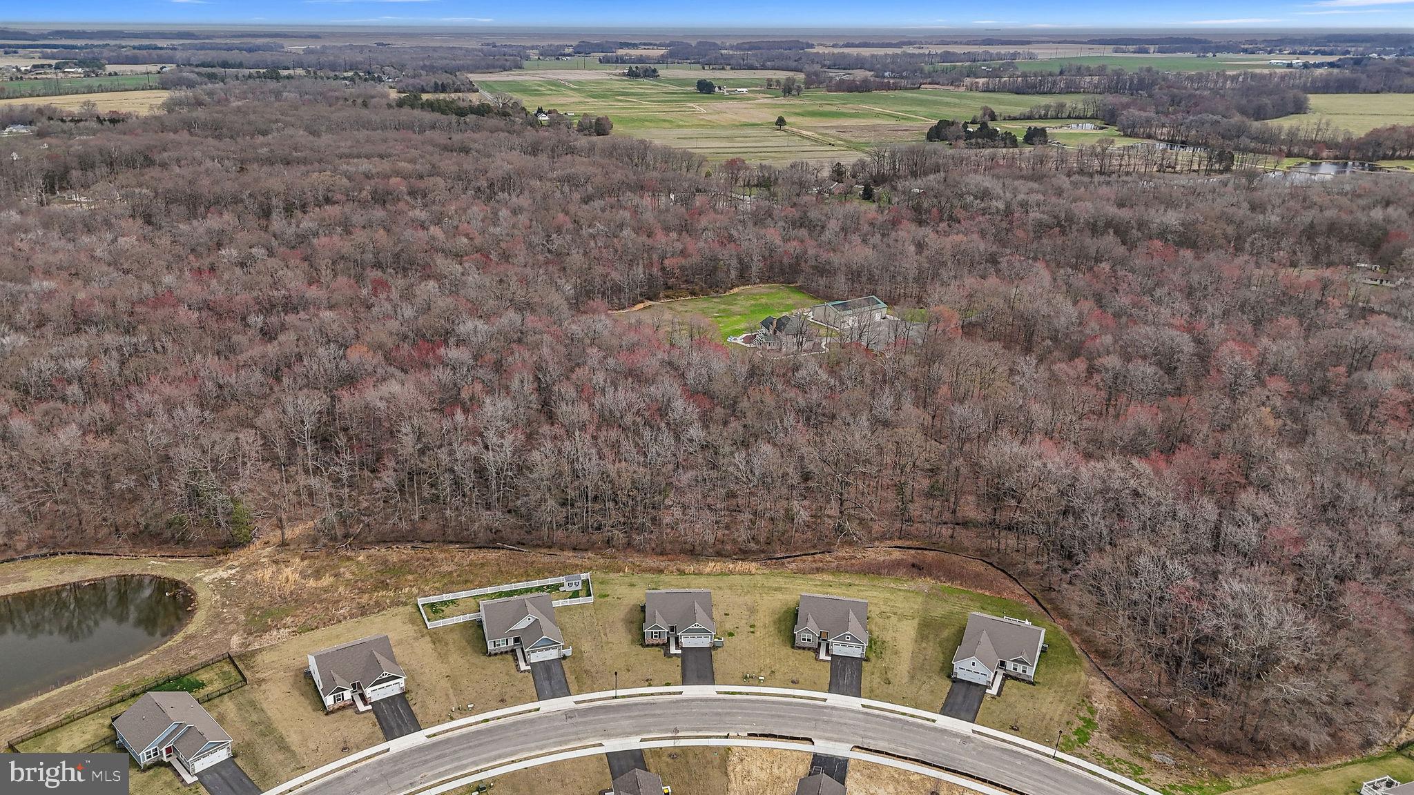 VERONA WOODS - Residential