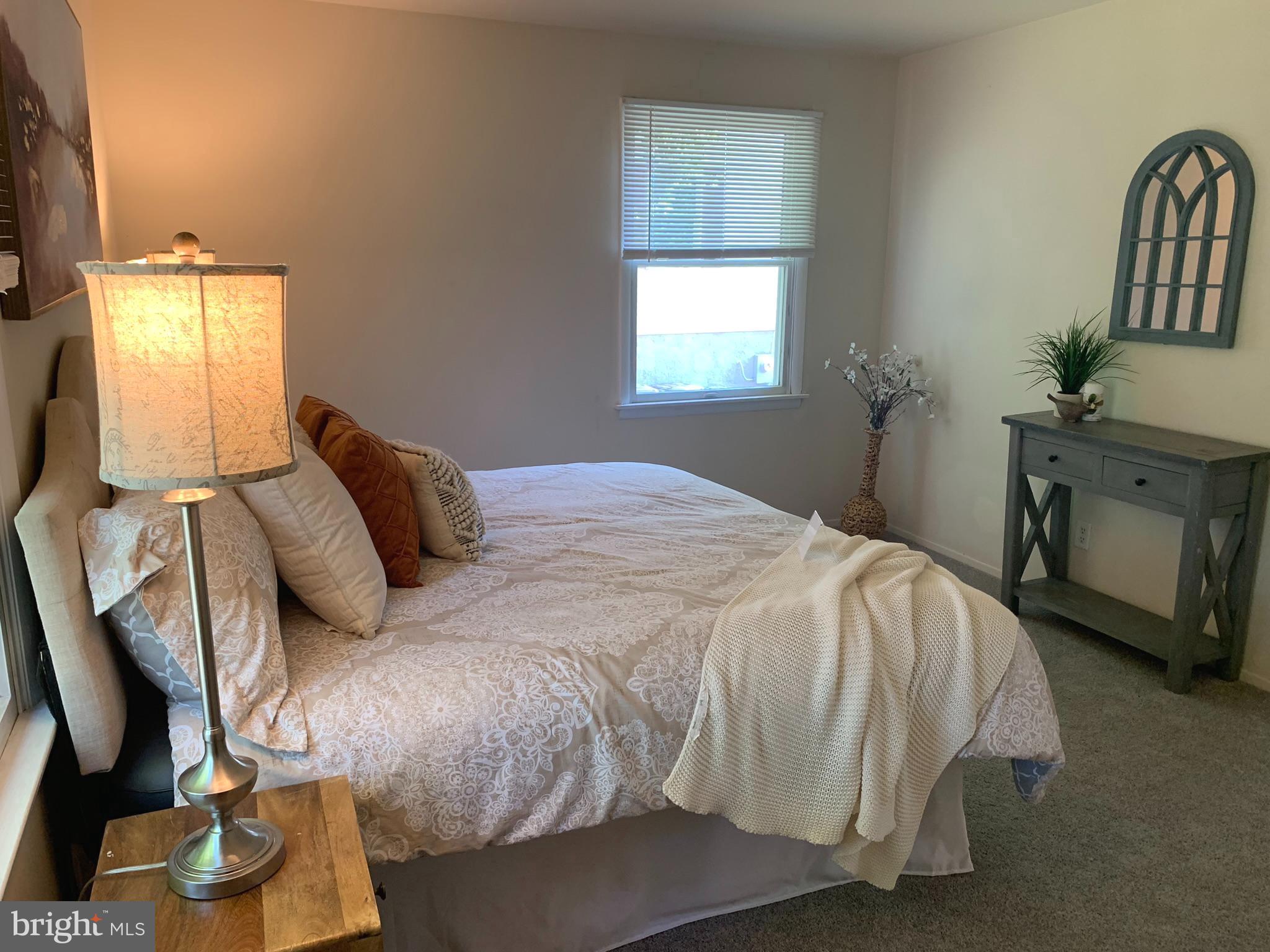 PERRY HALL - Residential