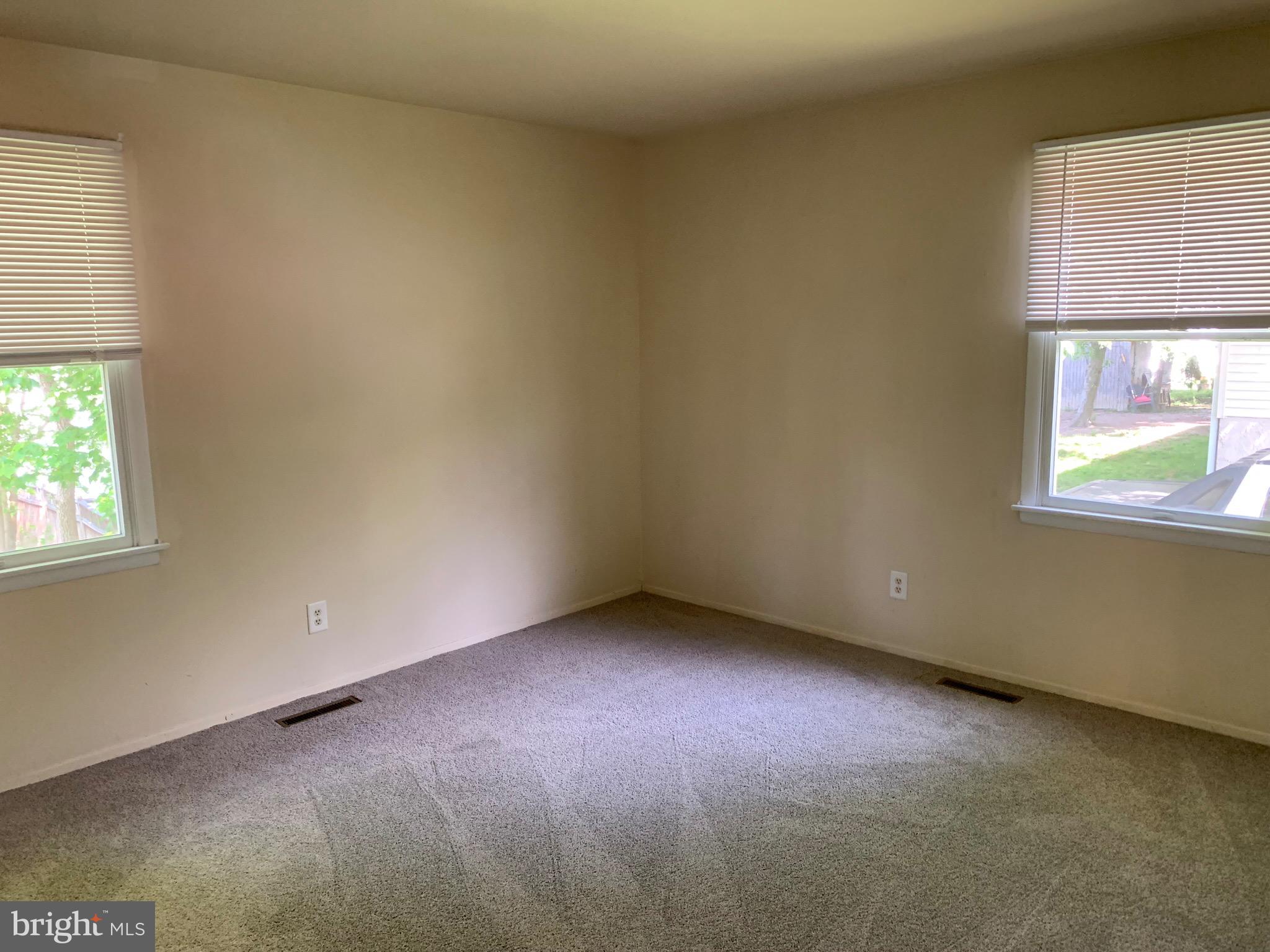 PERRY HALL - Residential