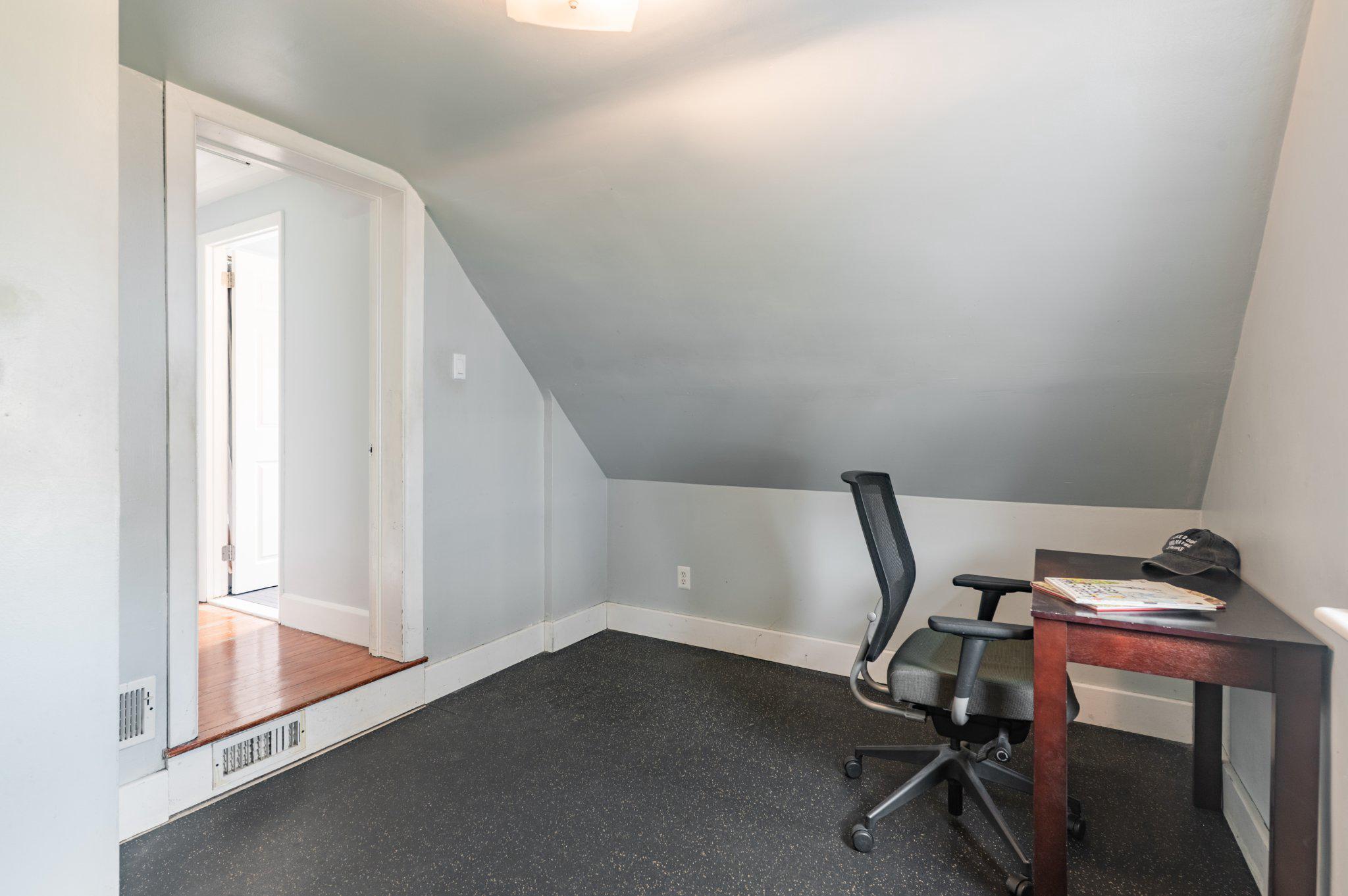 GLENSIDE - Residential