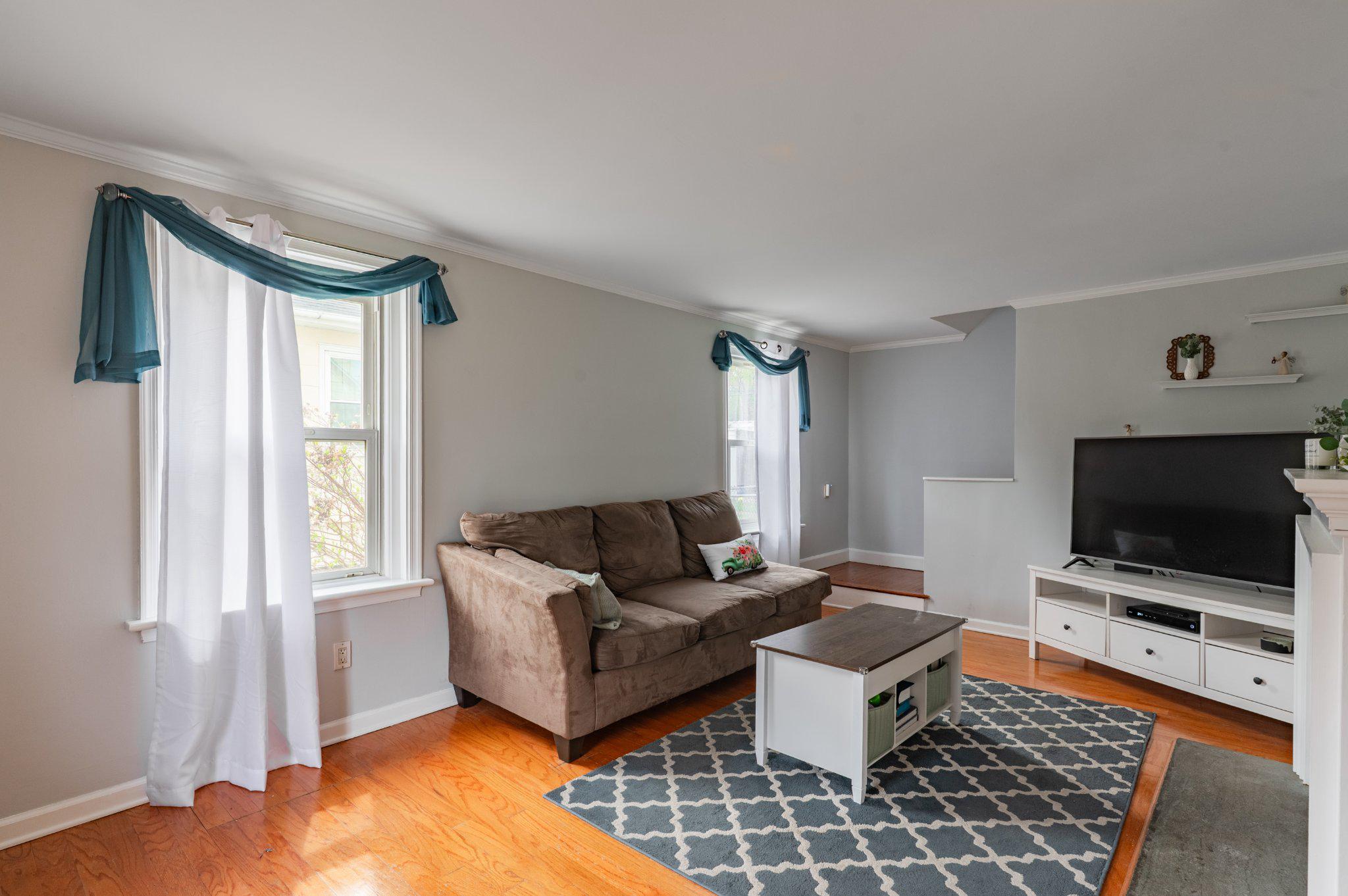 GLENSIDE - Residential