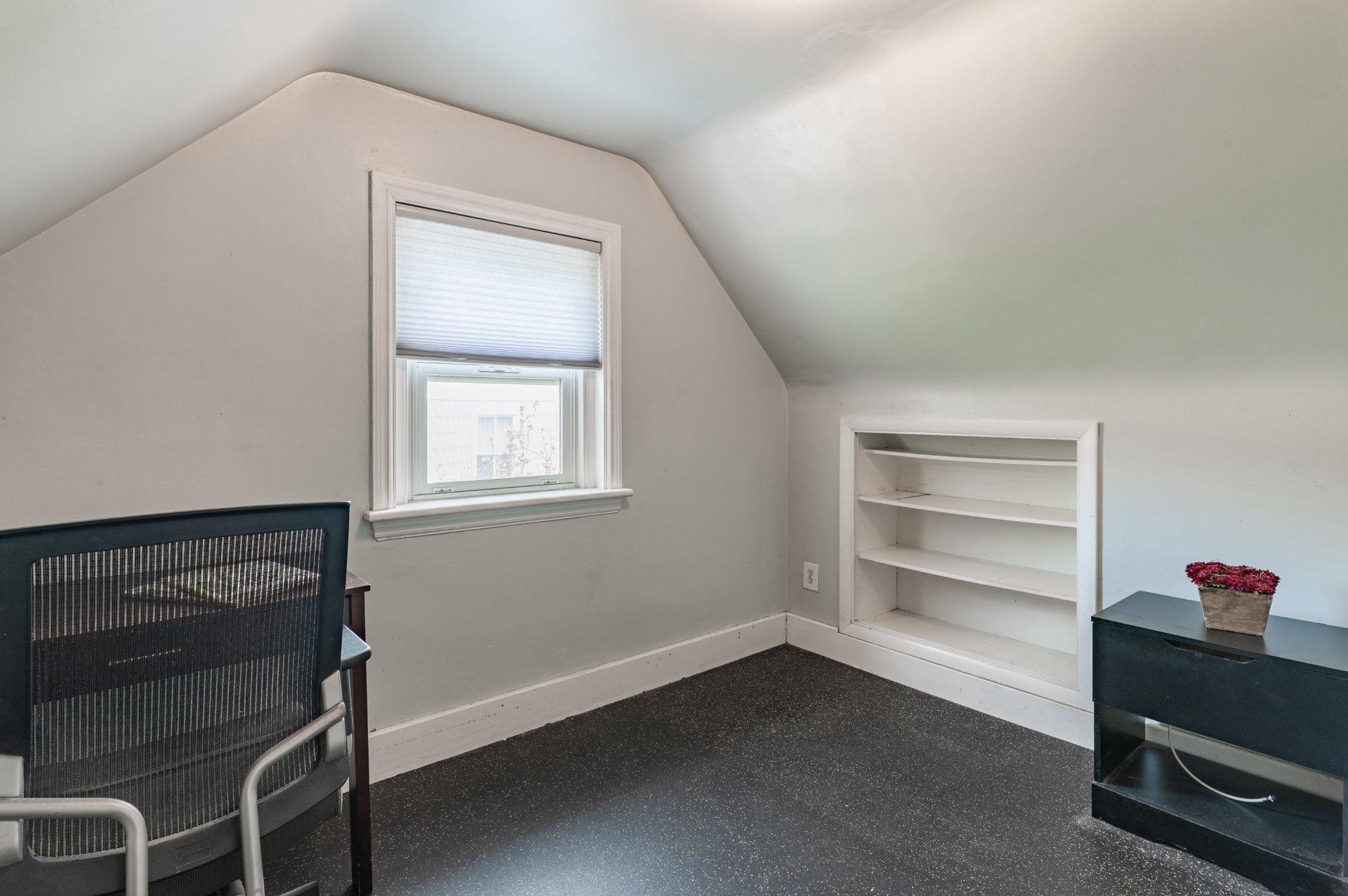 GLENSIDE - Residential