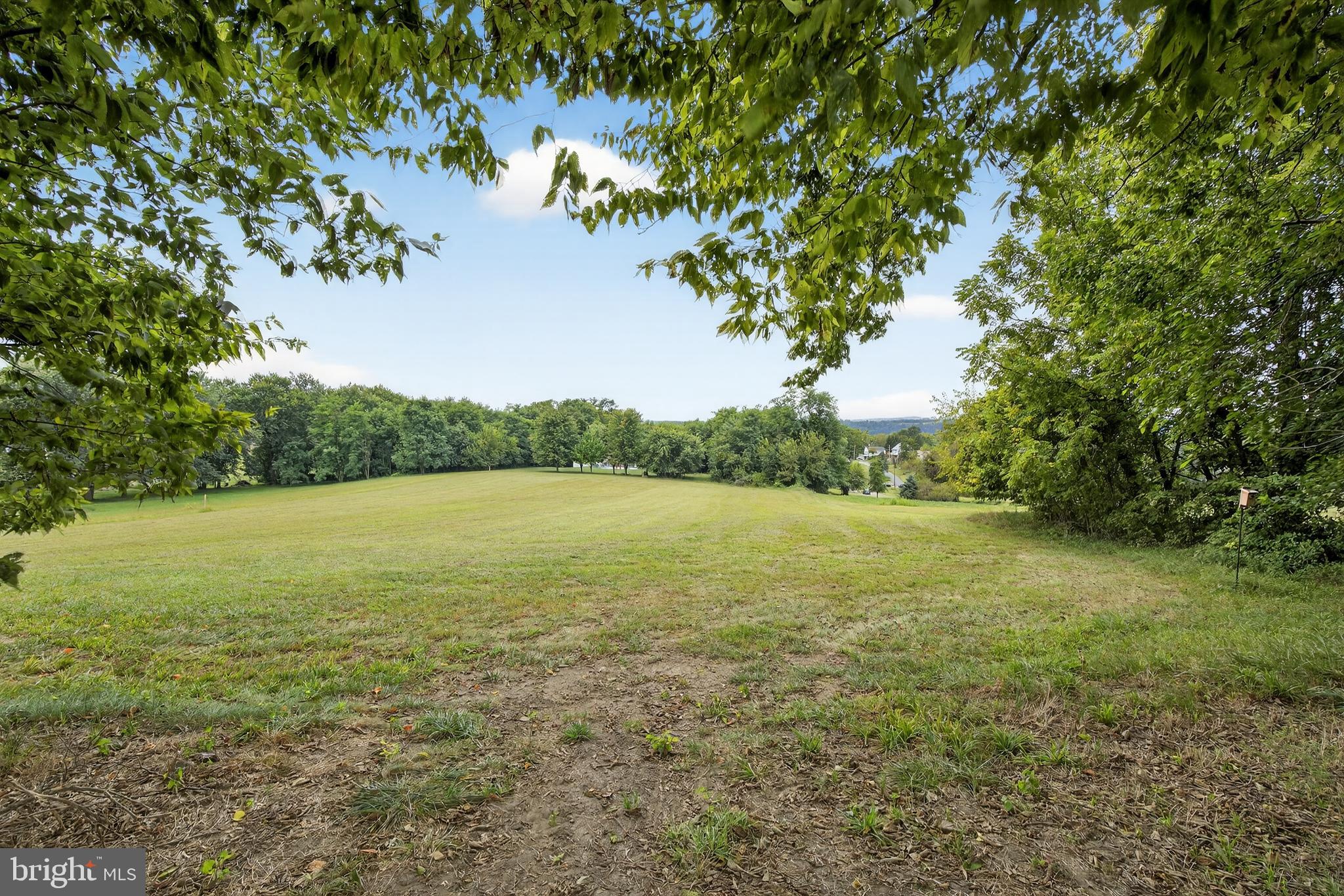 108 HEMPFIELD STREET