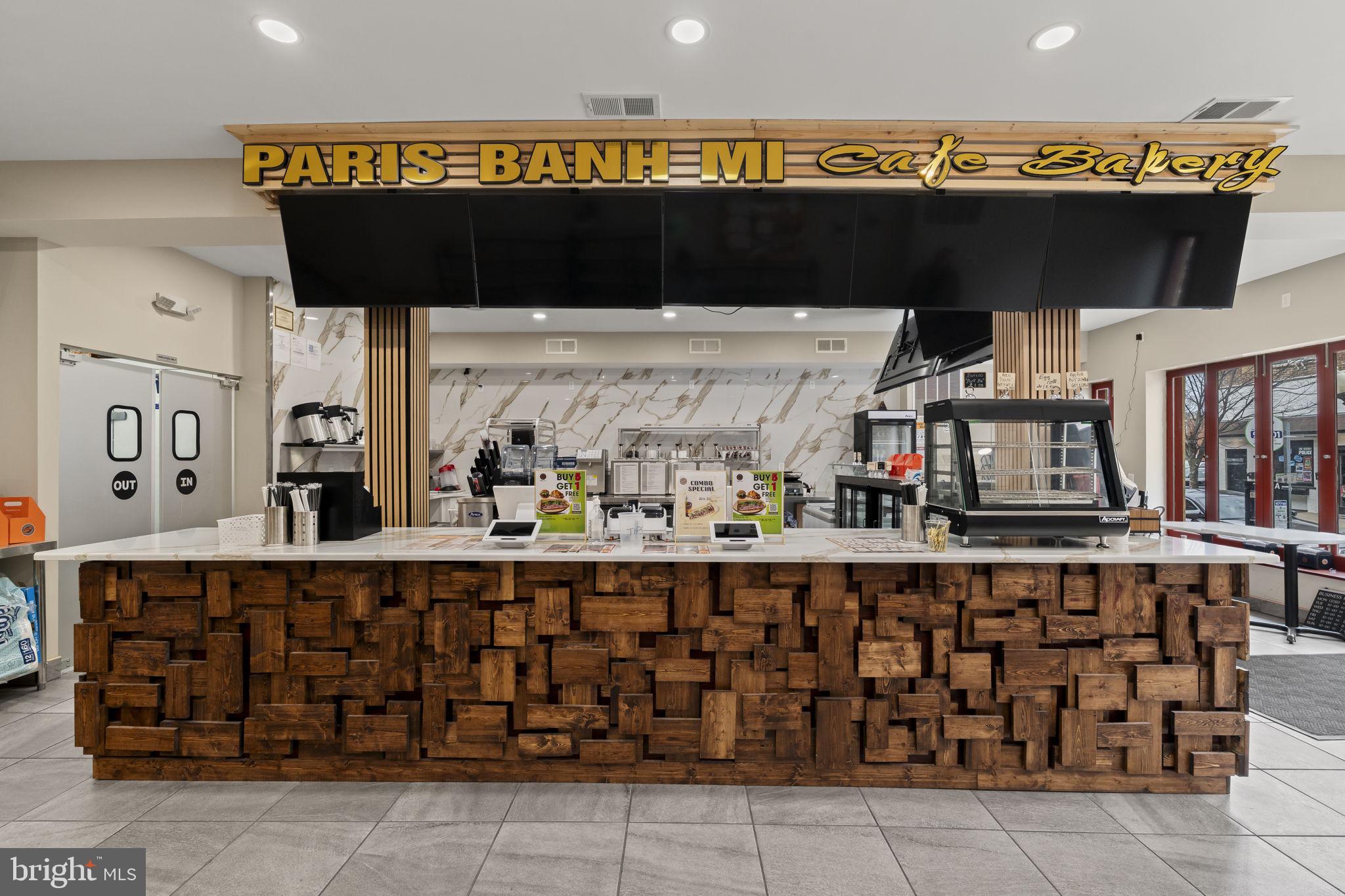 PASSYUNK SQUARE - Commercial Sale