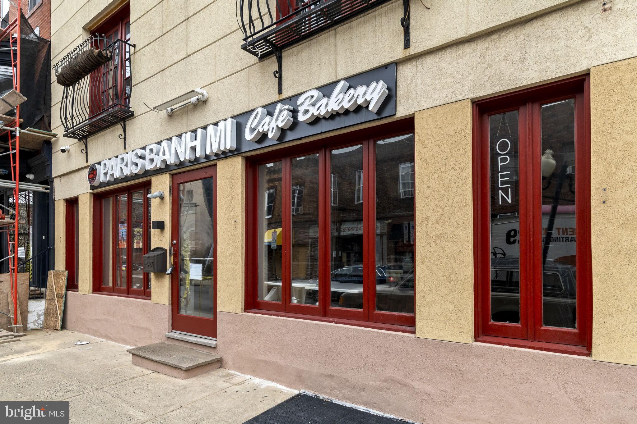 PASSYUNK SQUARE - Commercial Sale