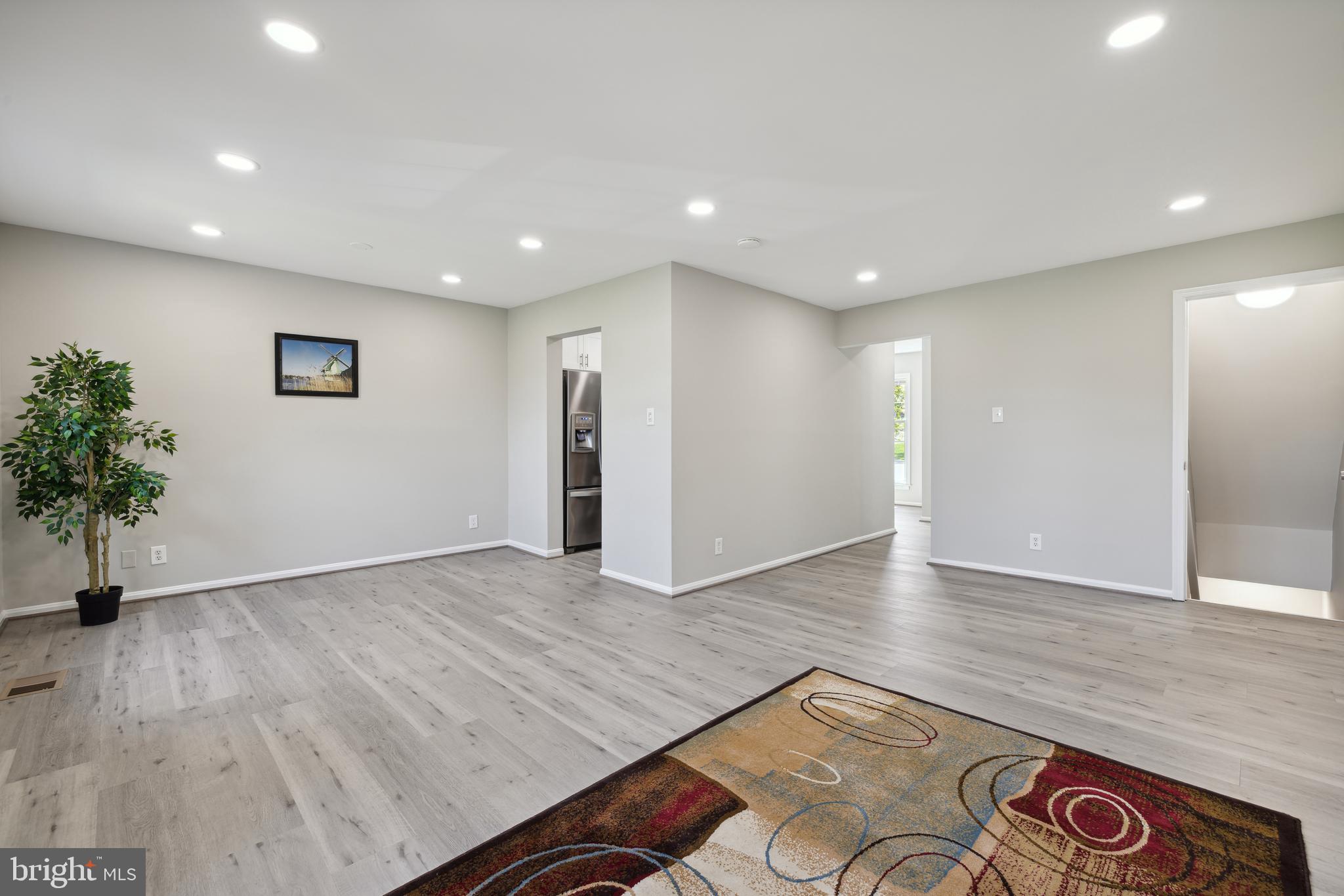 DIAMOND FARM - Residential