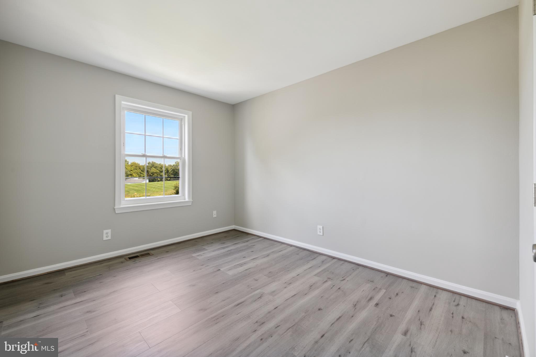 DIAMOND FARM - Residential