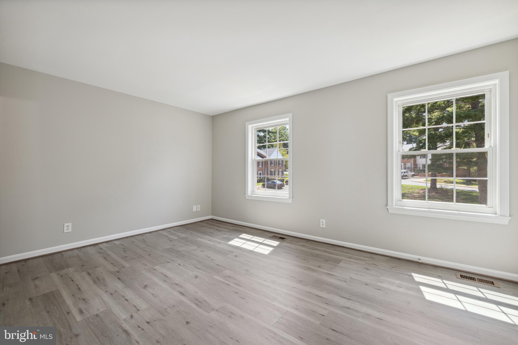 DIAMOND FARM - Residential