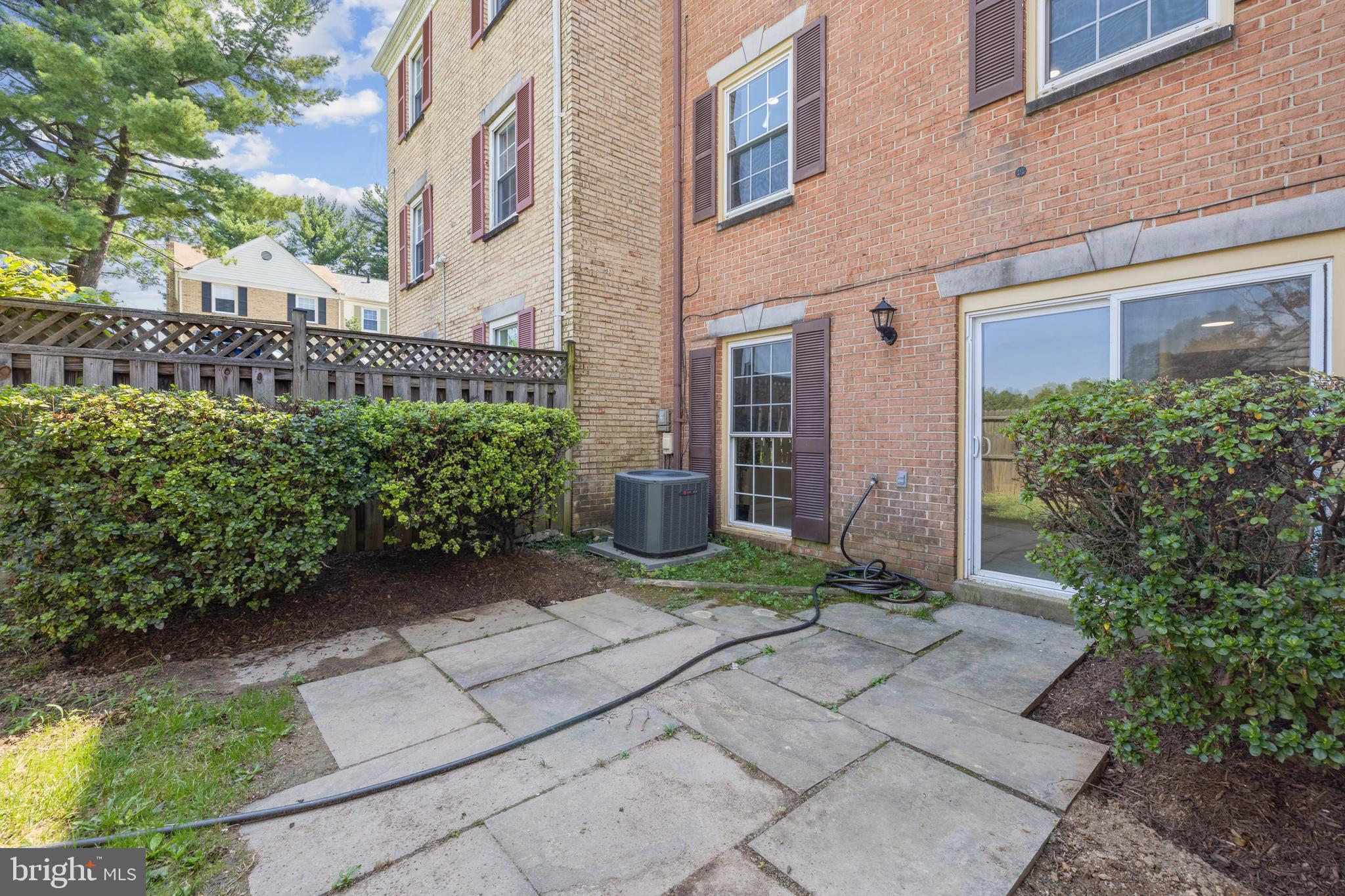 DIAMOND FARM - Residential