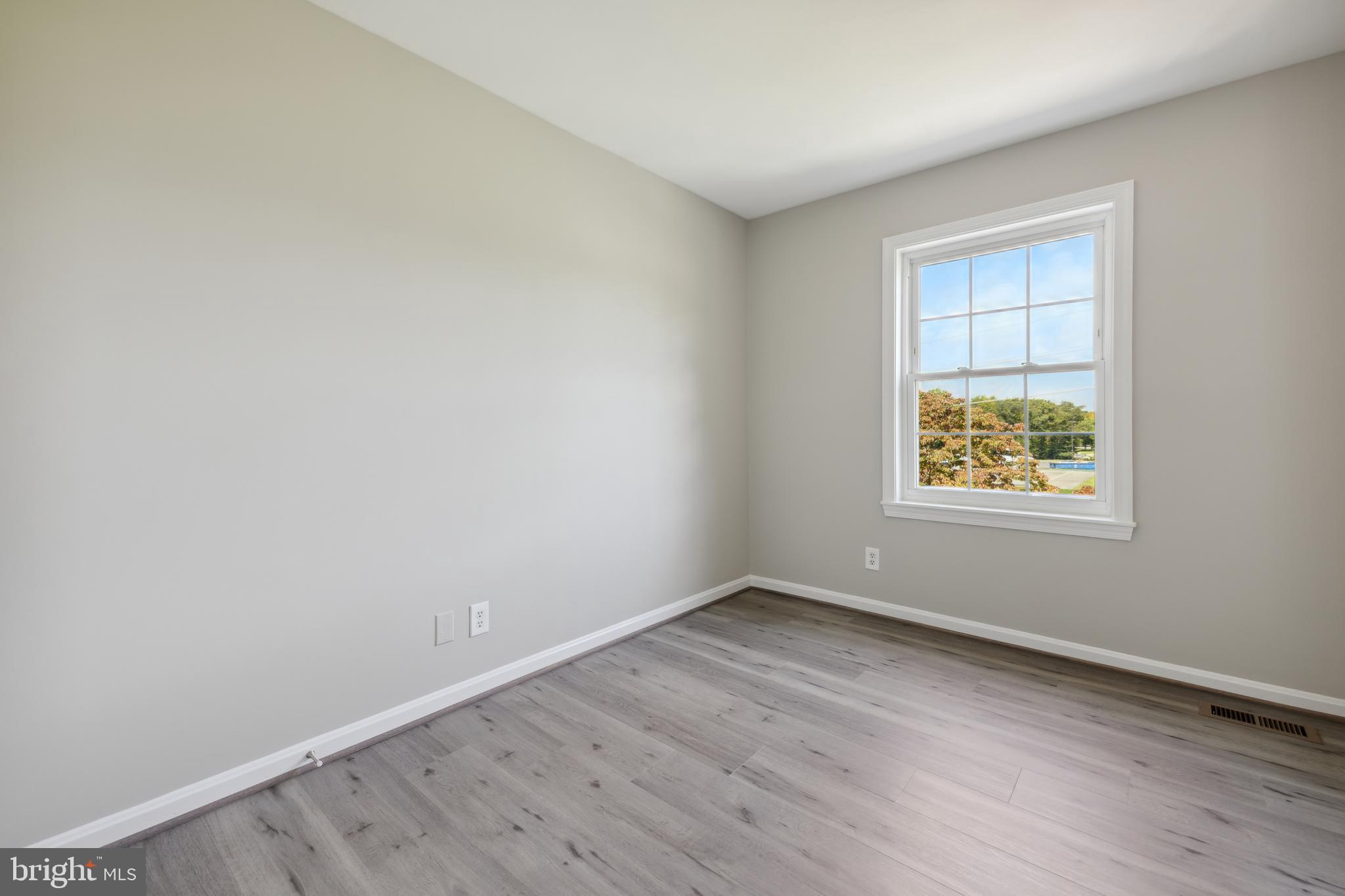 DIAMOND FARM - Residential