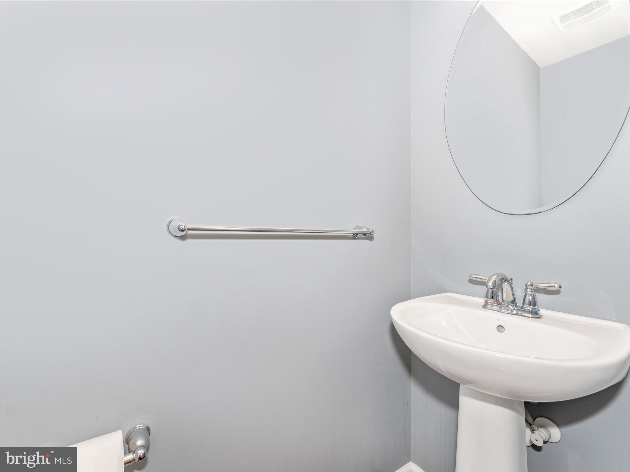 SIGNATURE CLUB AT GREENVIEW - Residential