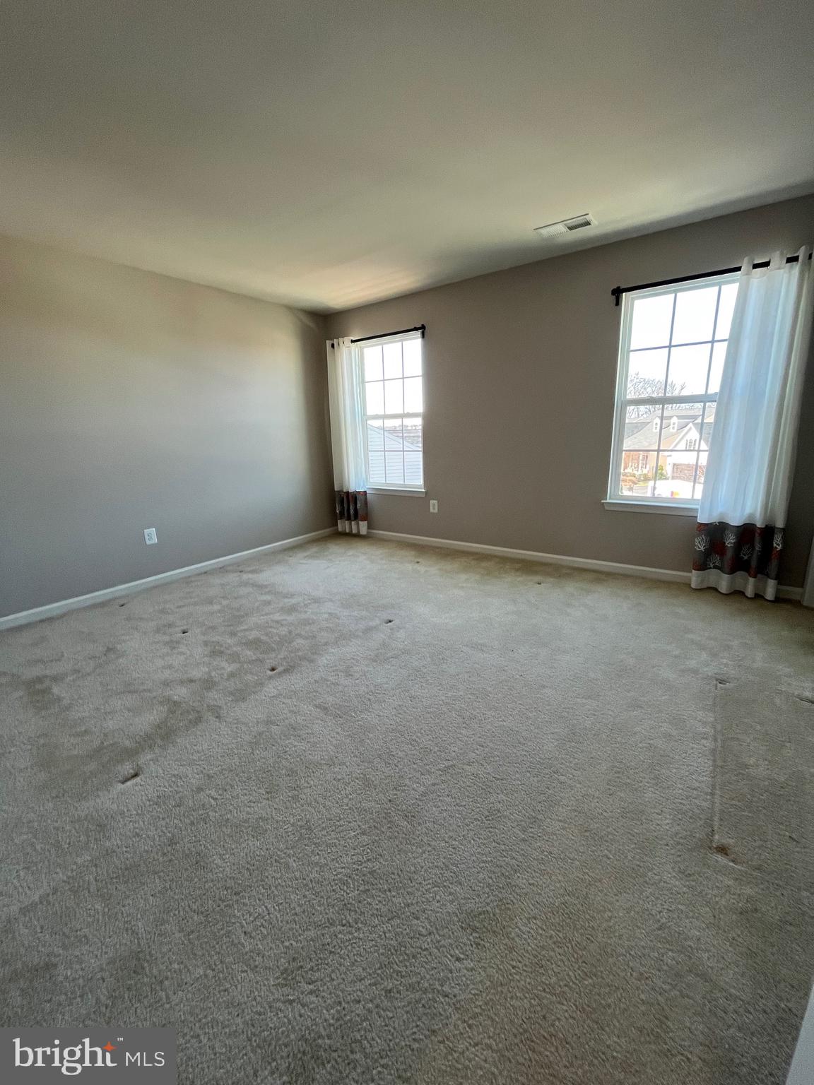 SIGNATURE CLUB AT GREENVIEW - Residential