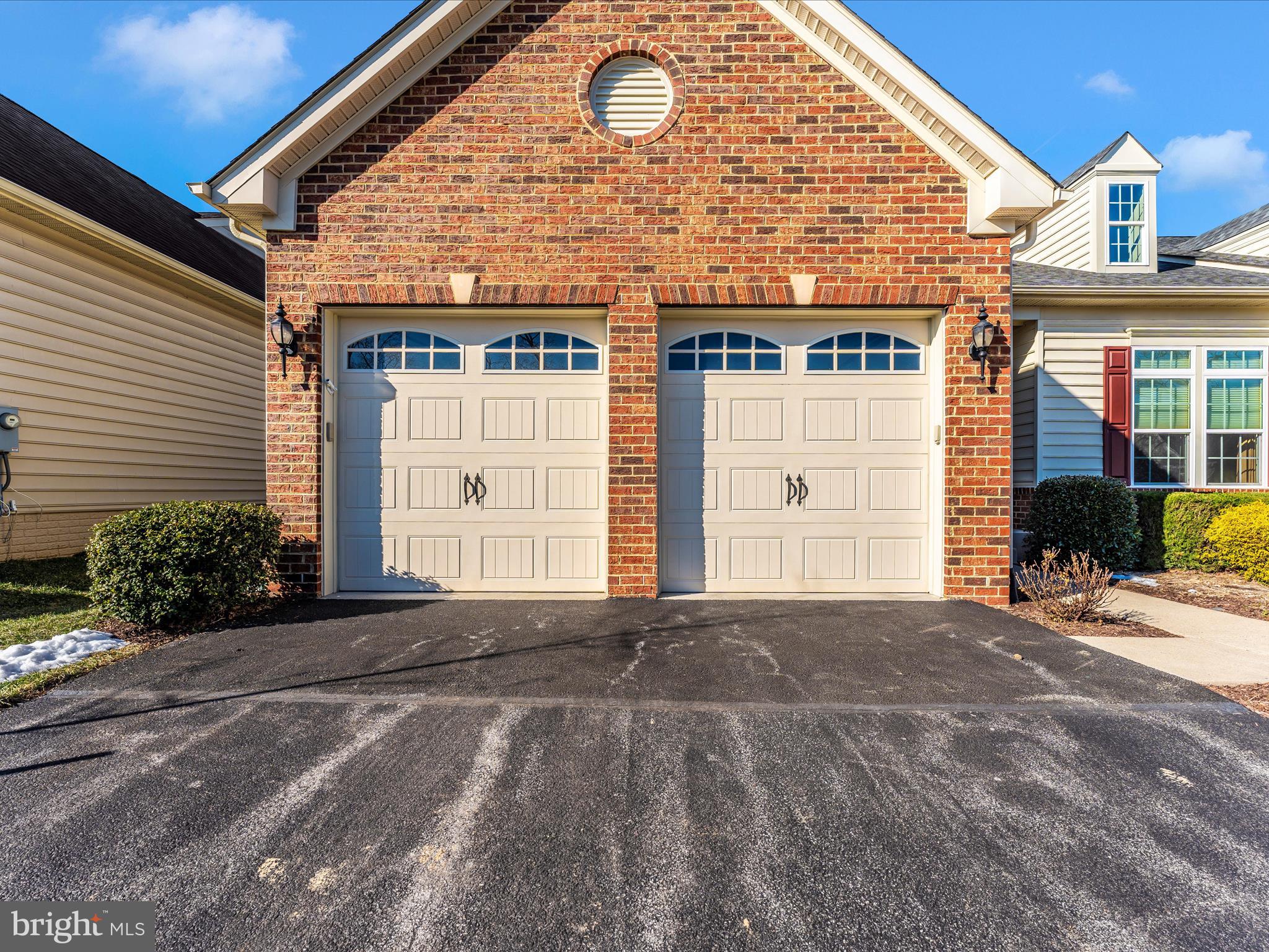 SIGNATURE CLUB AT GREENVIEW - Residential