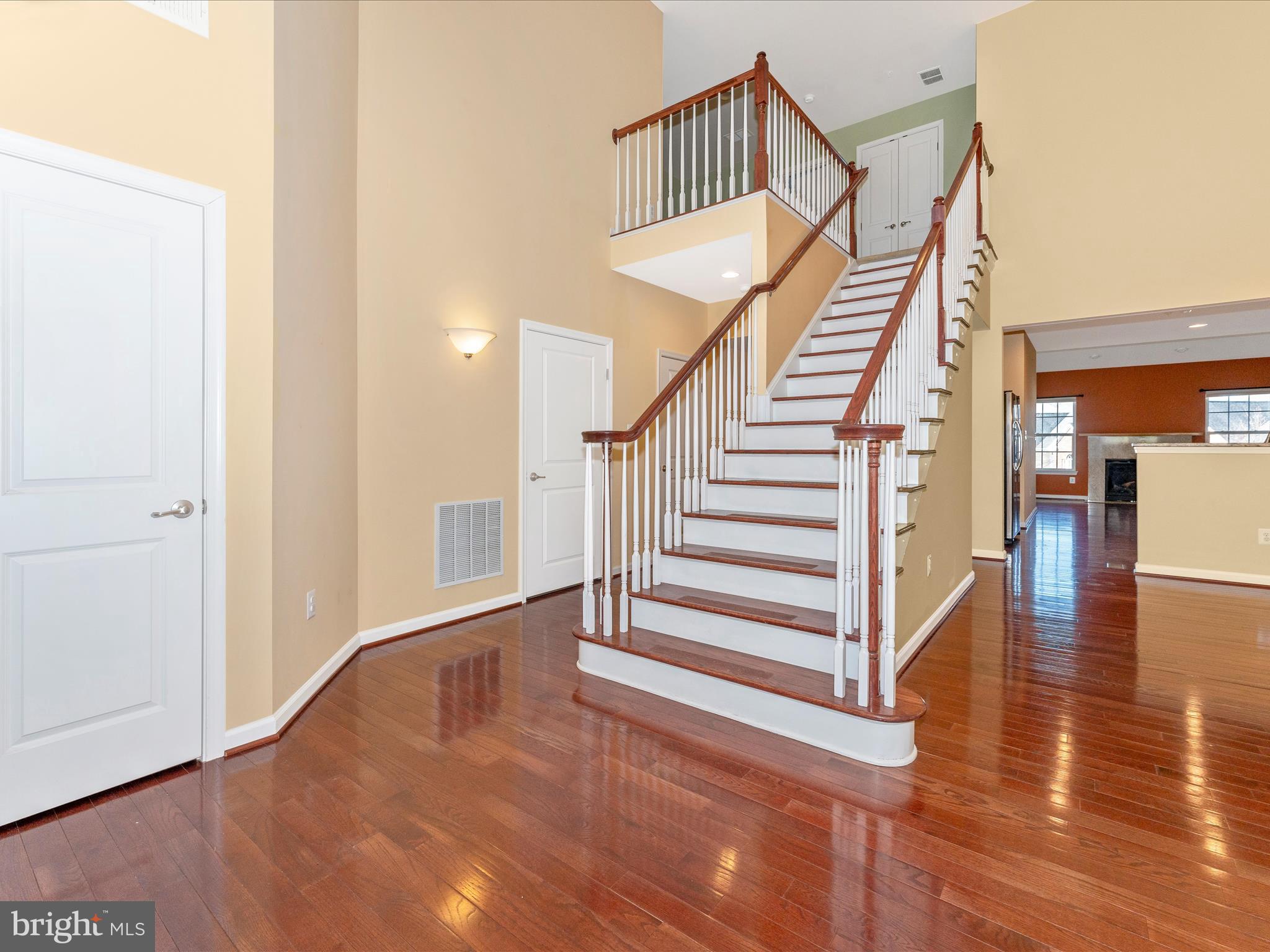 SIGNATURE CLUB AT GREENVIEW - Residential