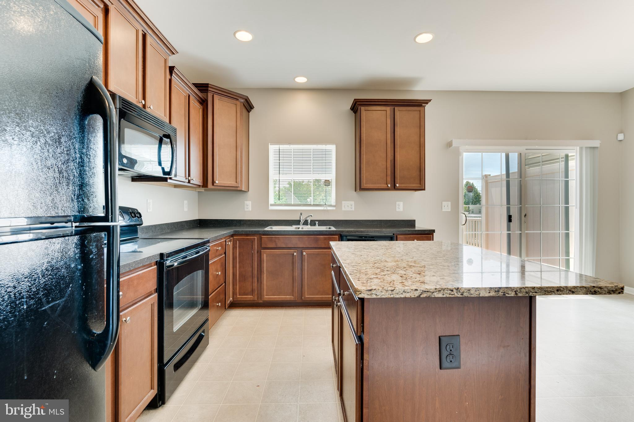 ST CHARLES GLENEAGLES - Residential