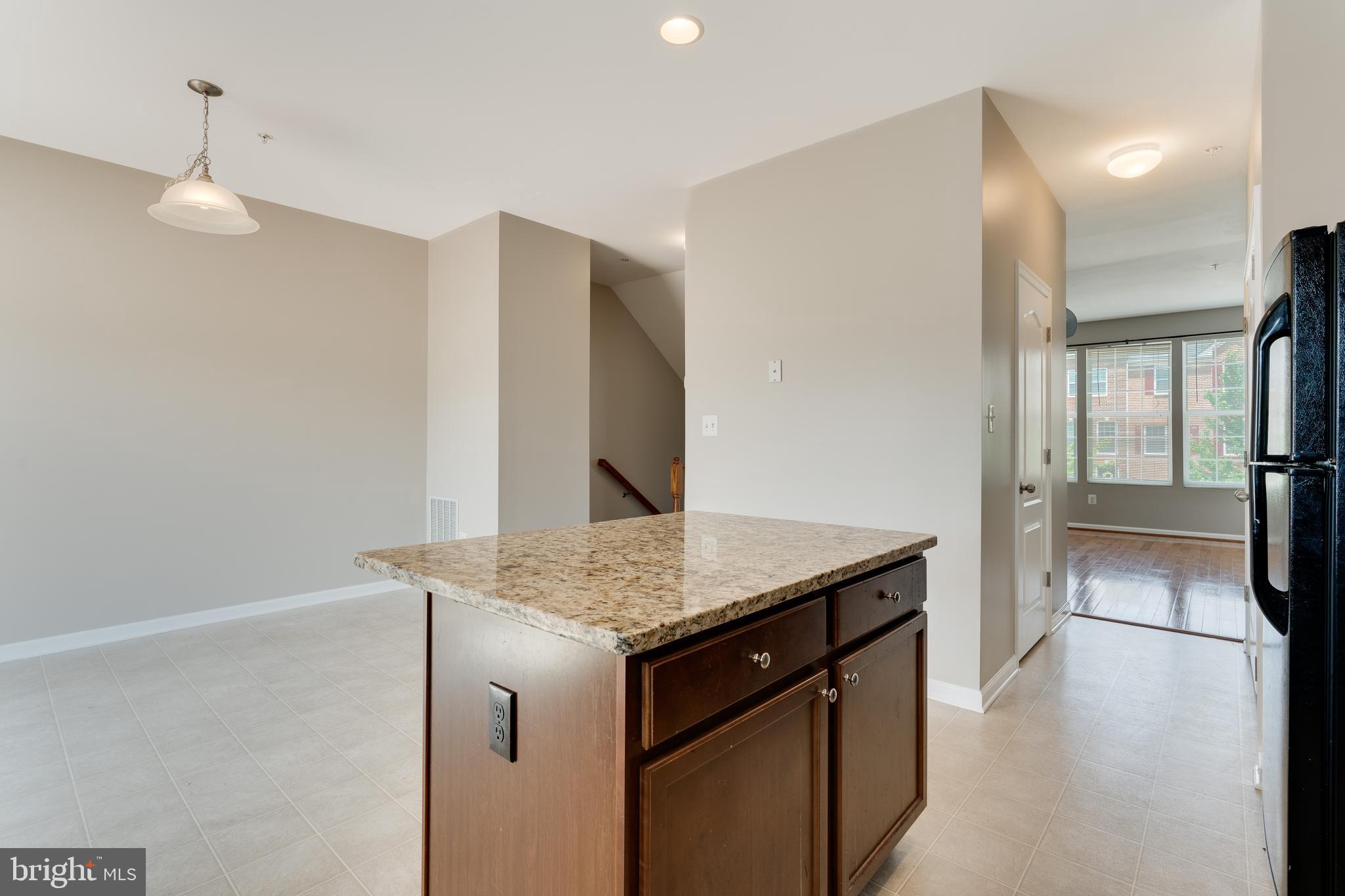 ST CHARLES GLENEAGLES - Residential