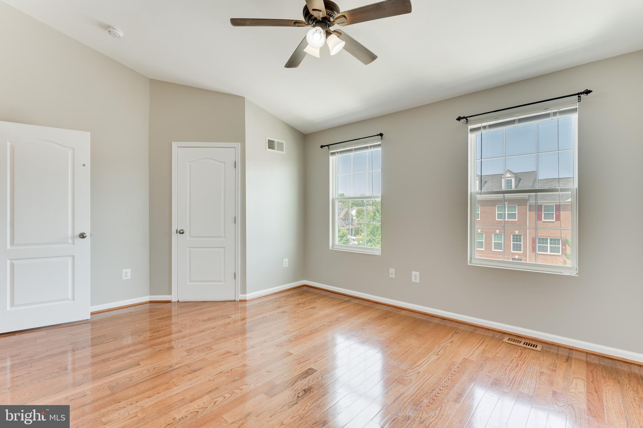 ST CHARLES GLENEAGLES - Residential