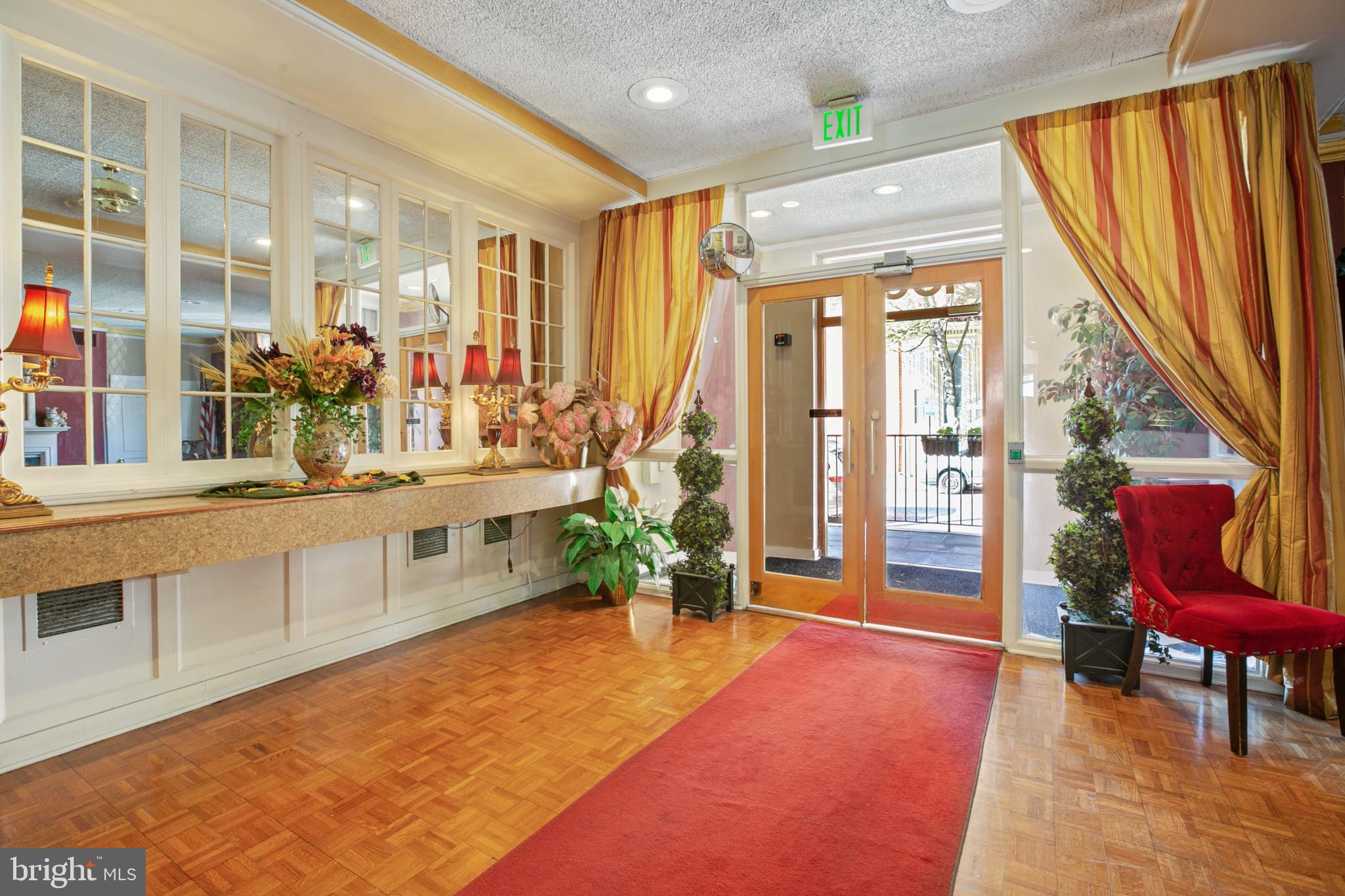 MOUNT VERNON PLACE HISTORIC DISTRICT - Residential