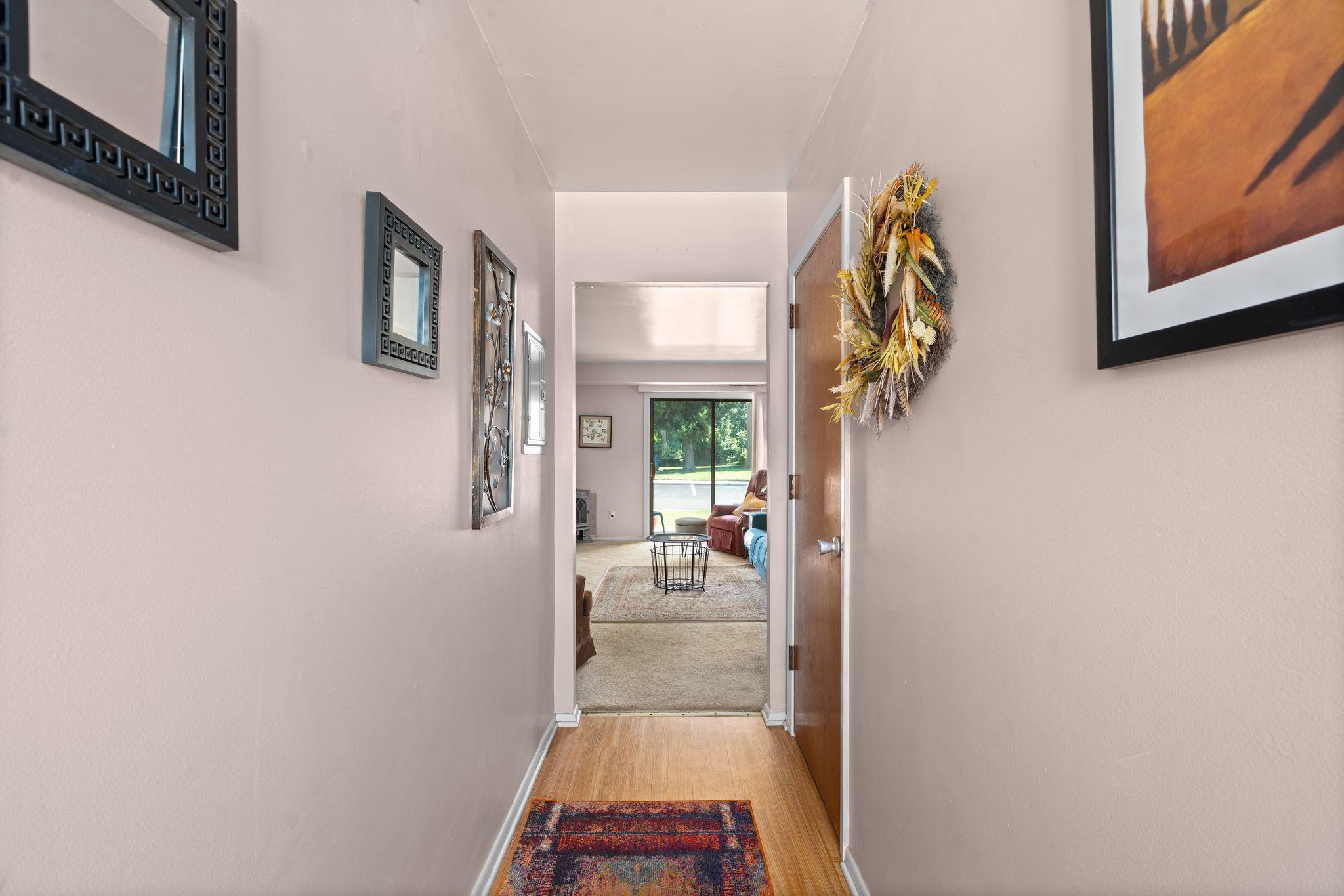 1155 YORK ROAD E5
