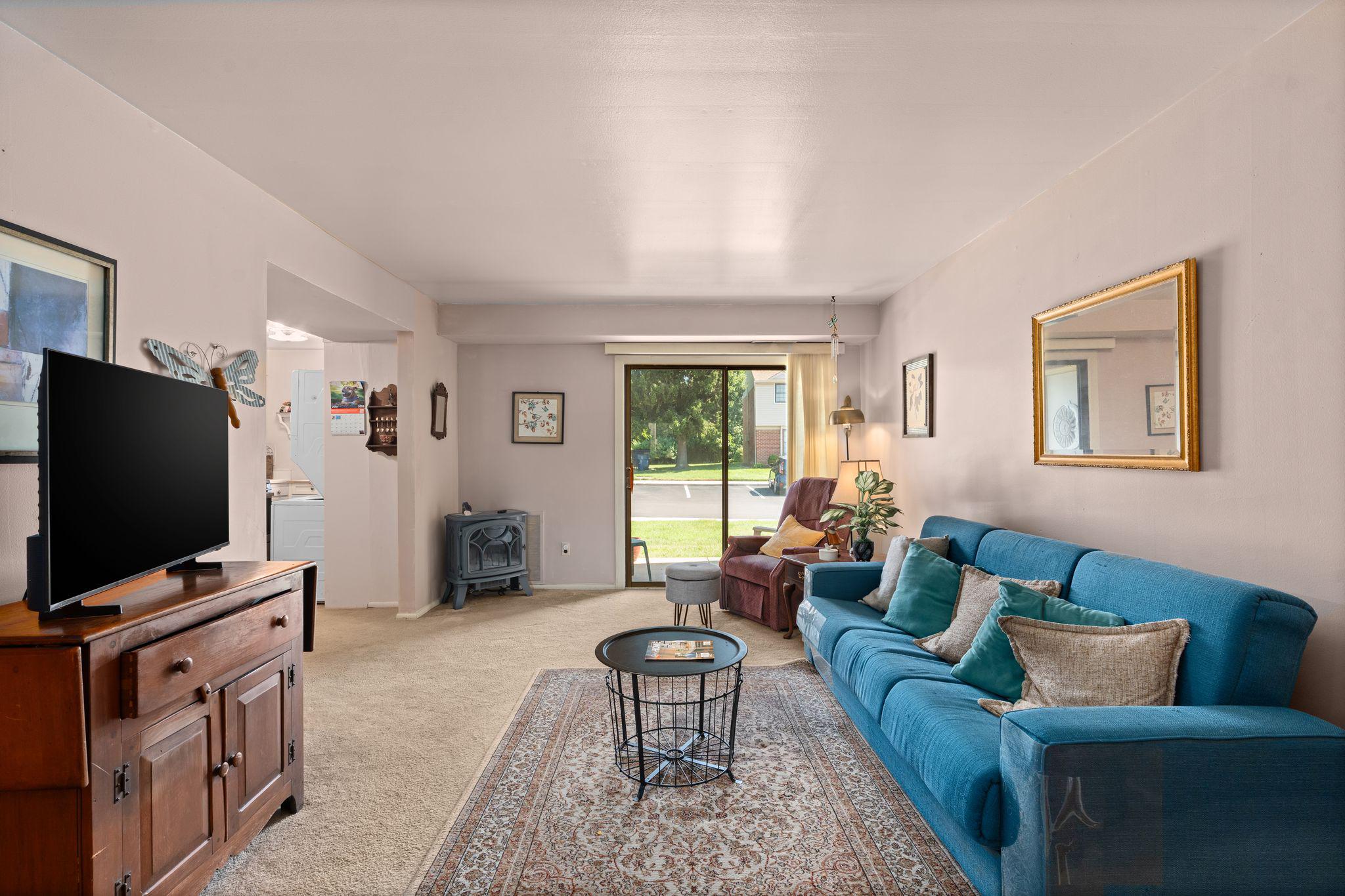 1155 YORK ROAD E5