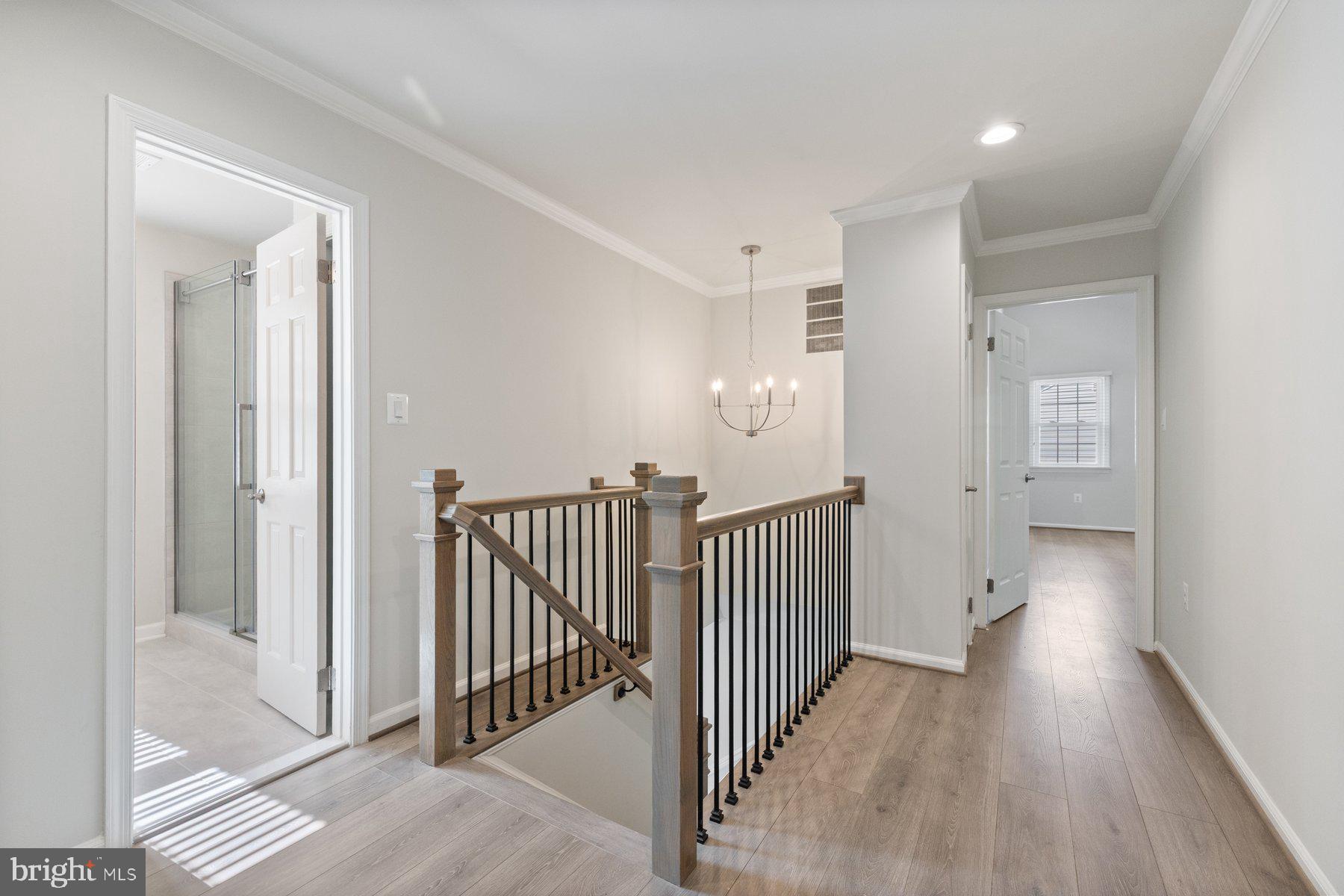 STOCKBRIDGE - Residential