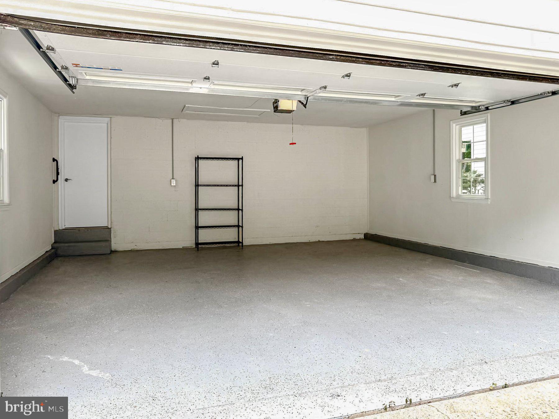 STOCKBRIDGE - Residential