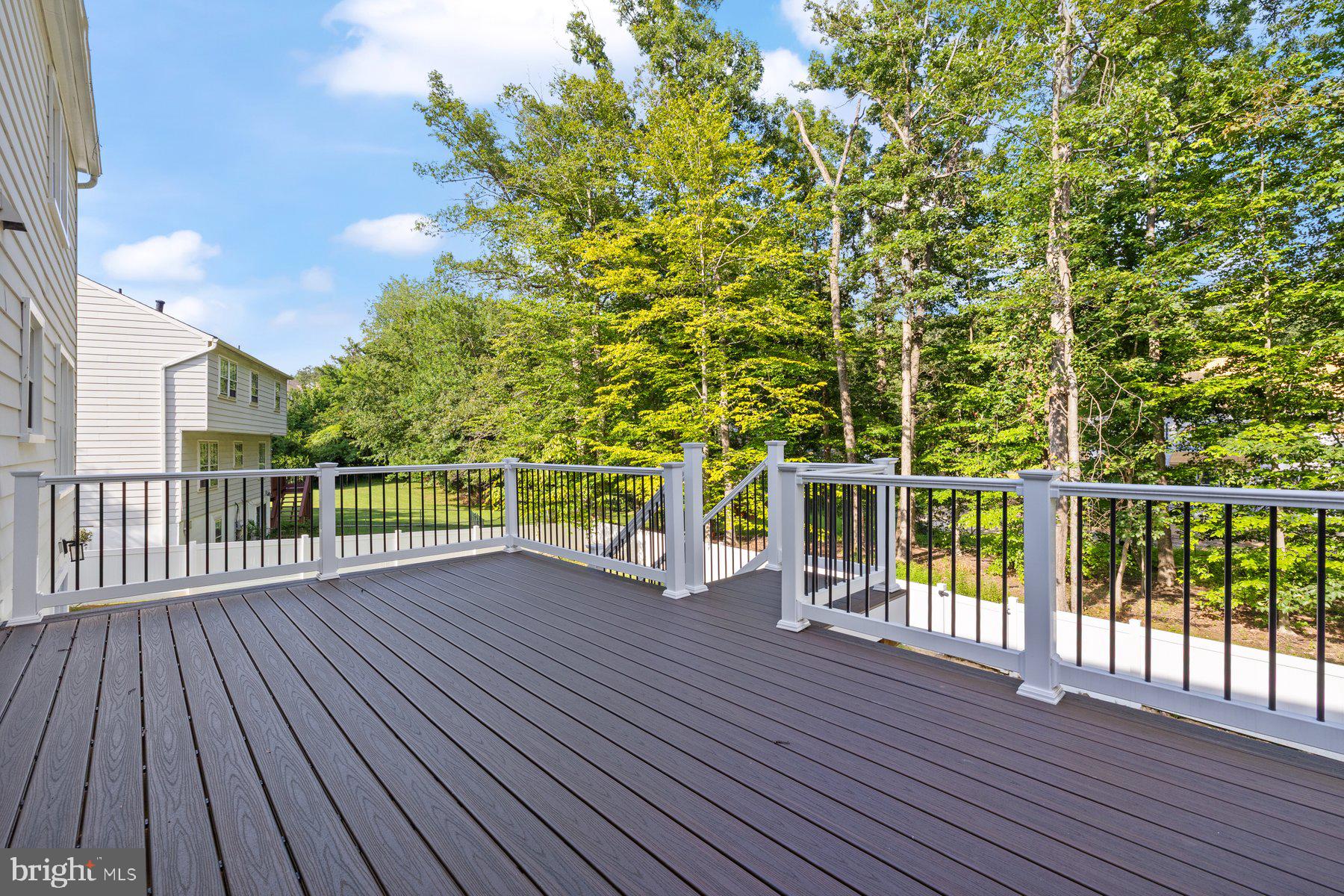 STOCKBRIDGE - Residential