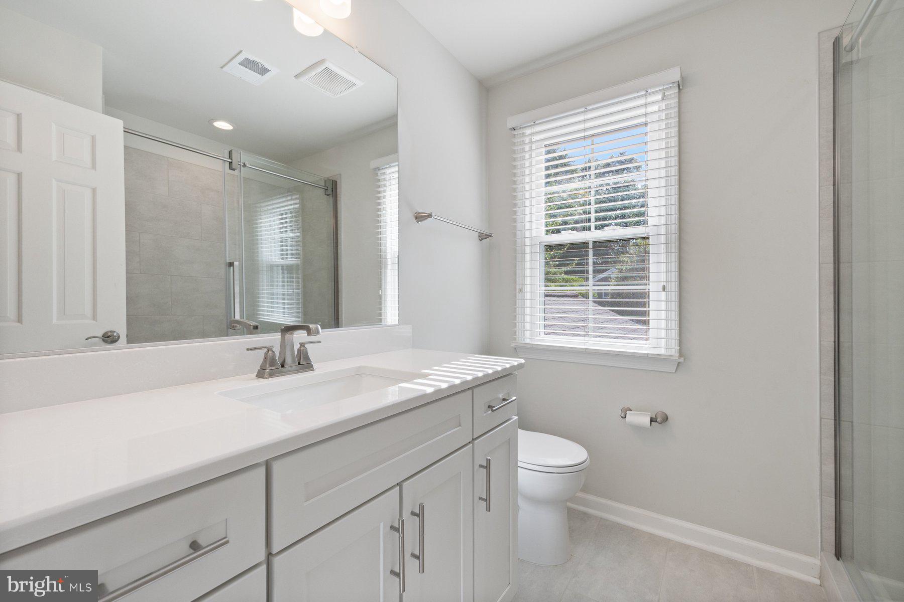 STOCKBRIDGE - Residential