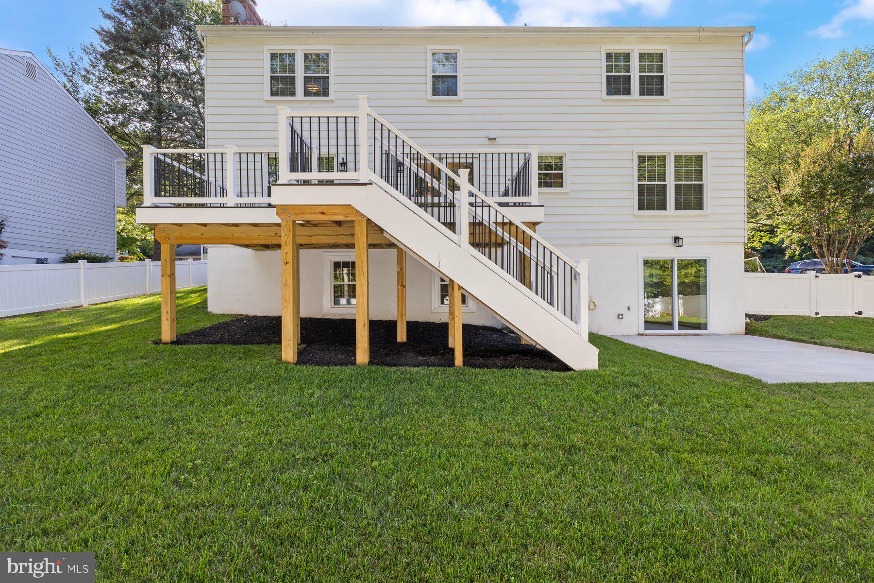 STOCKBRIDGE - Residential