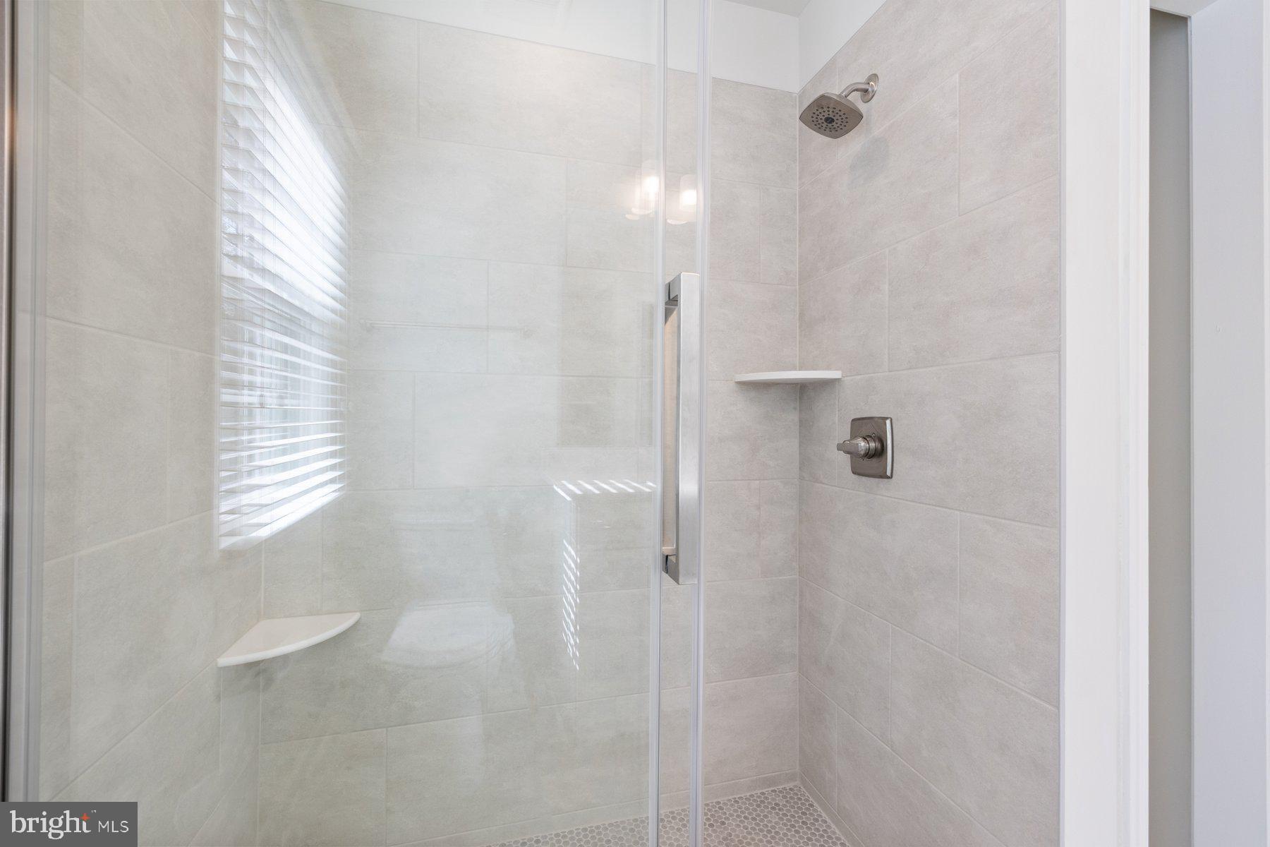 STOCKBRIDGE - Residential