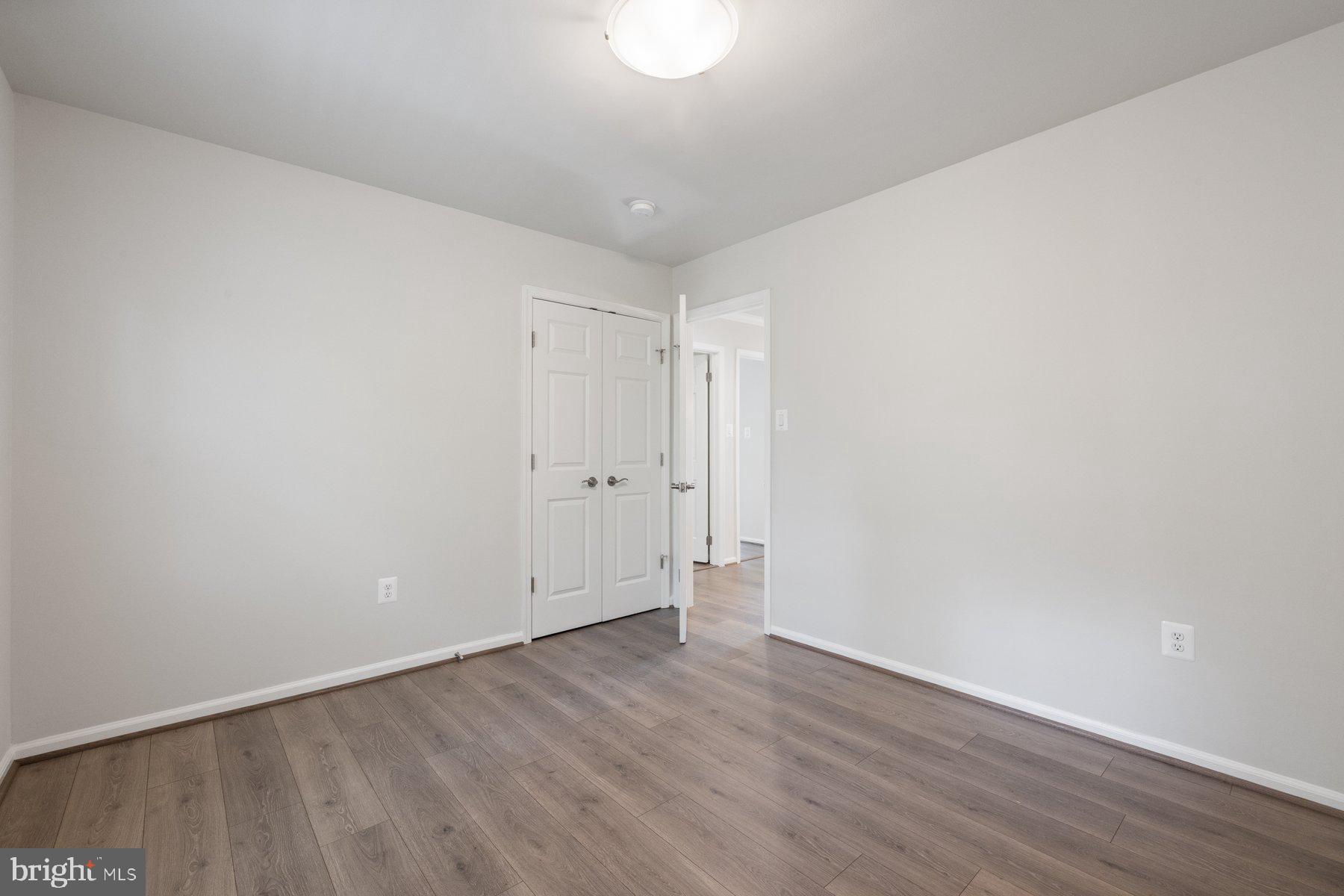 STOCKBRIDGE - Residential