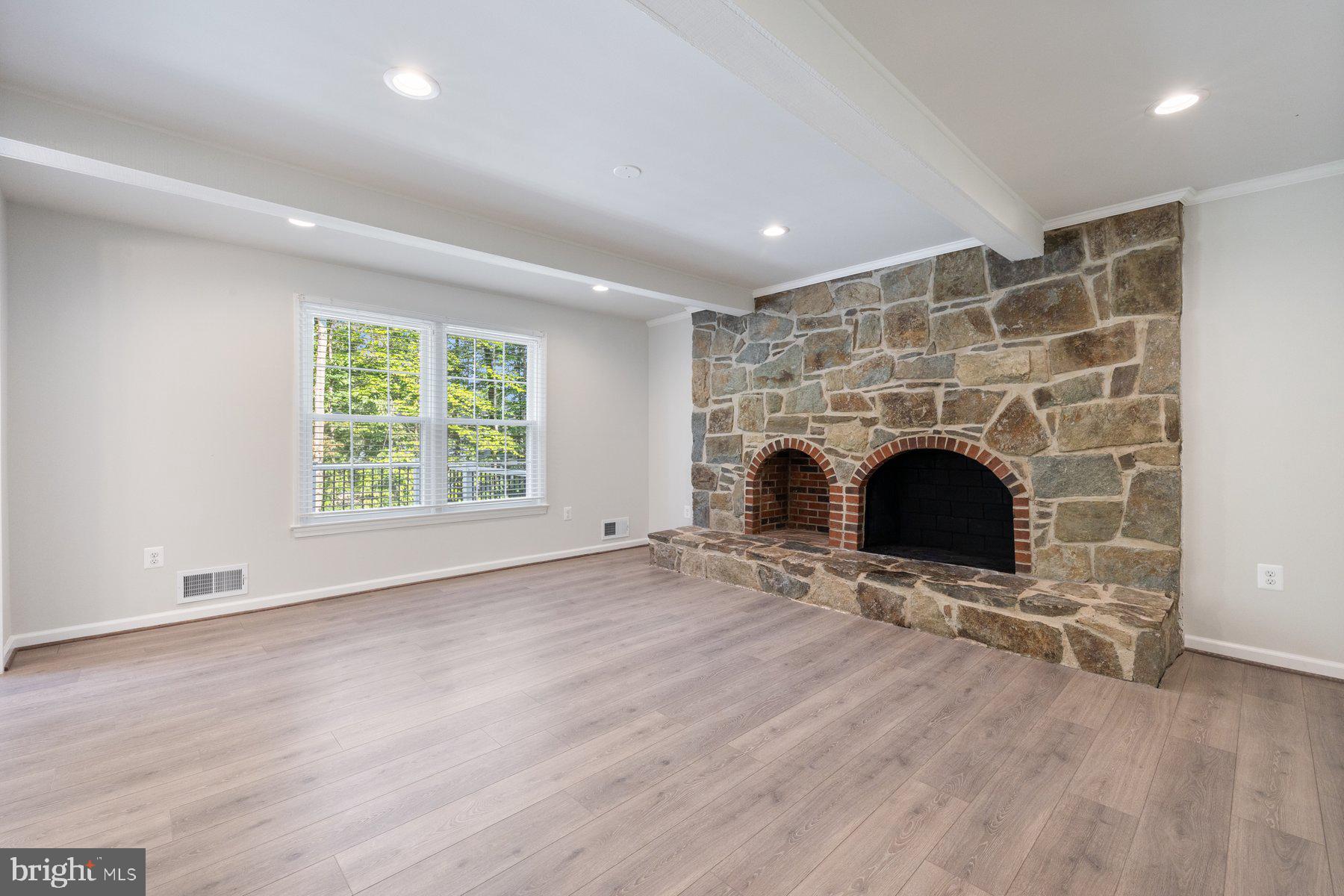 STOCKBRIDGE - Residential