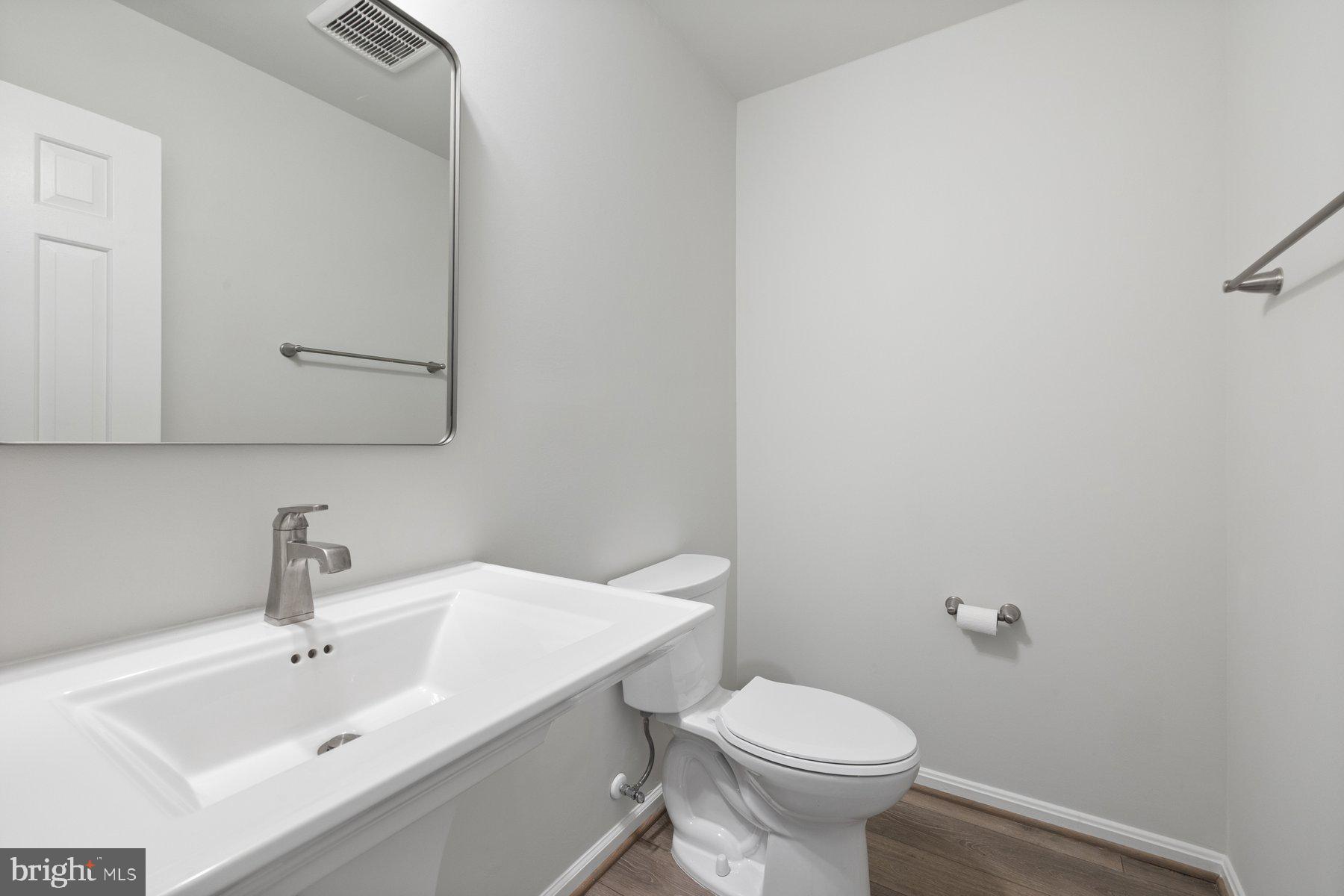 STOCKBRIDGE - Residential