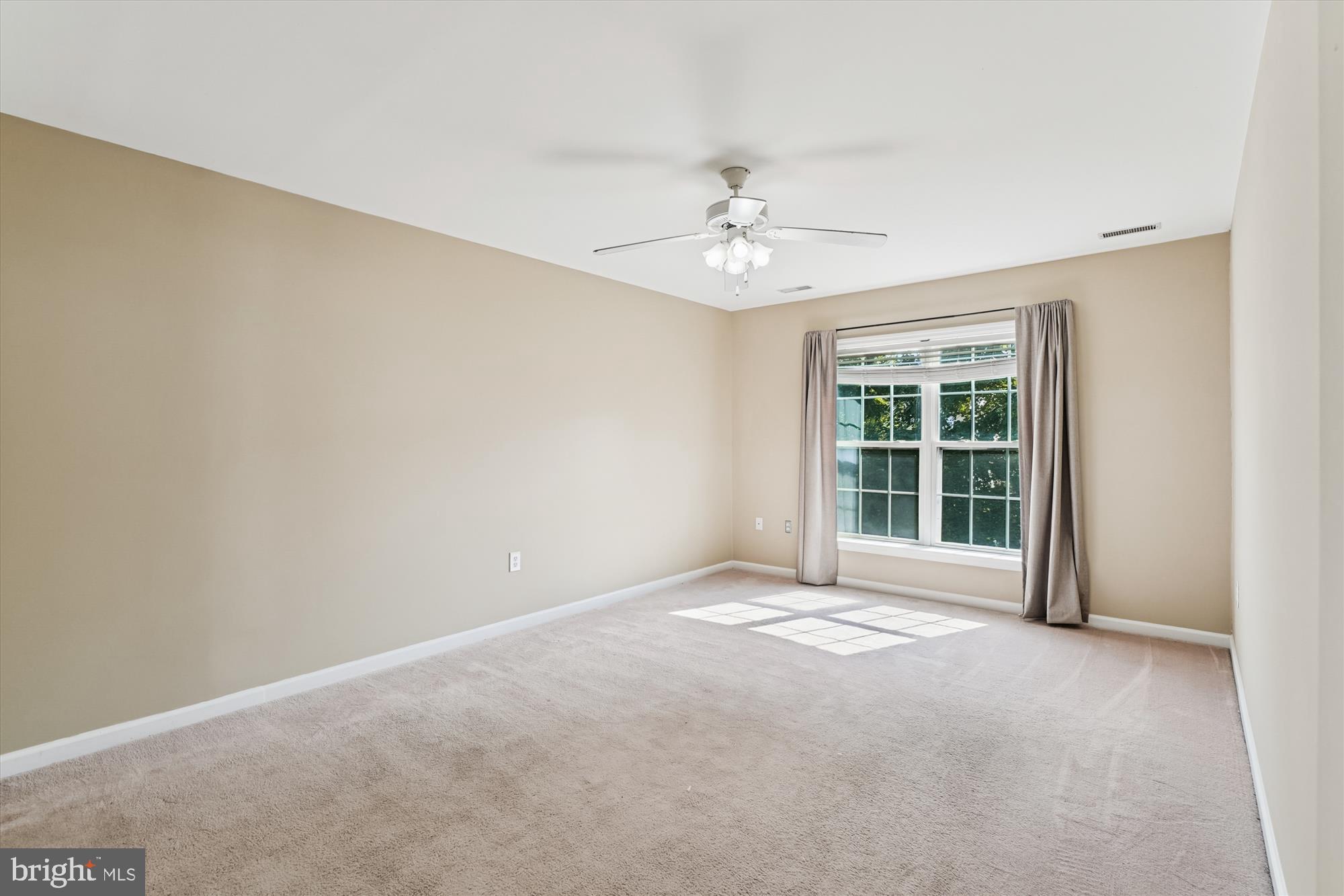 WIDEWATER VILLAGE - Residential Lease