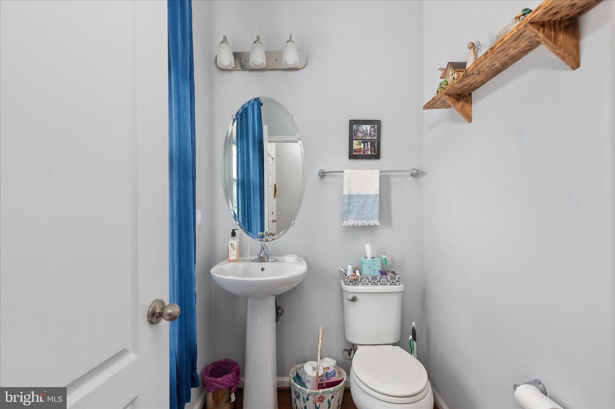 LAKE HOLIDAY ESTATES - Residential