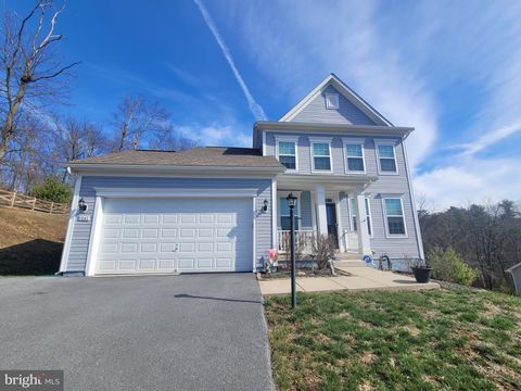 1041 W MASTERS DRIVE CROSS JUNCTION VA 22625