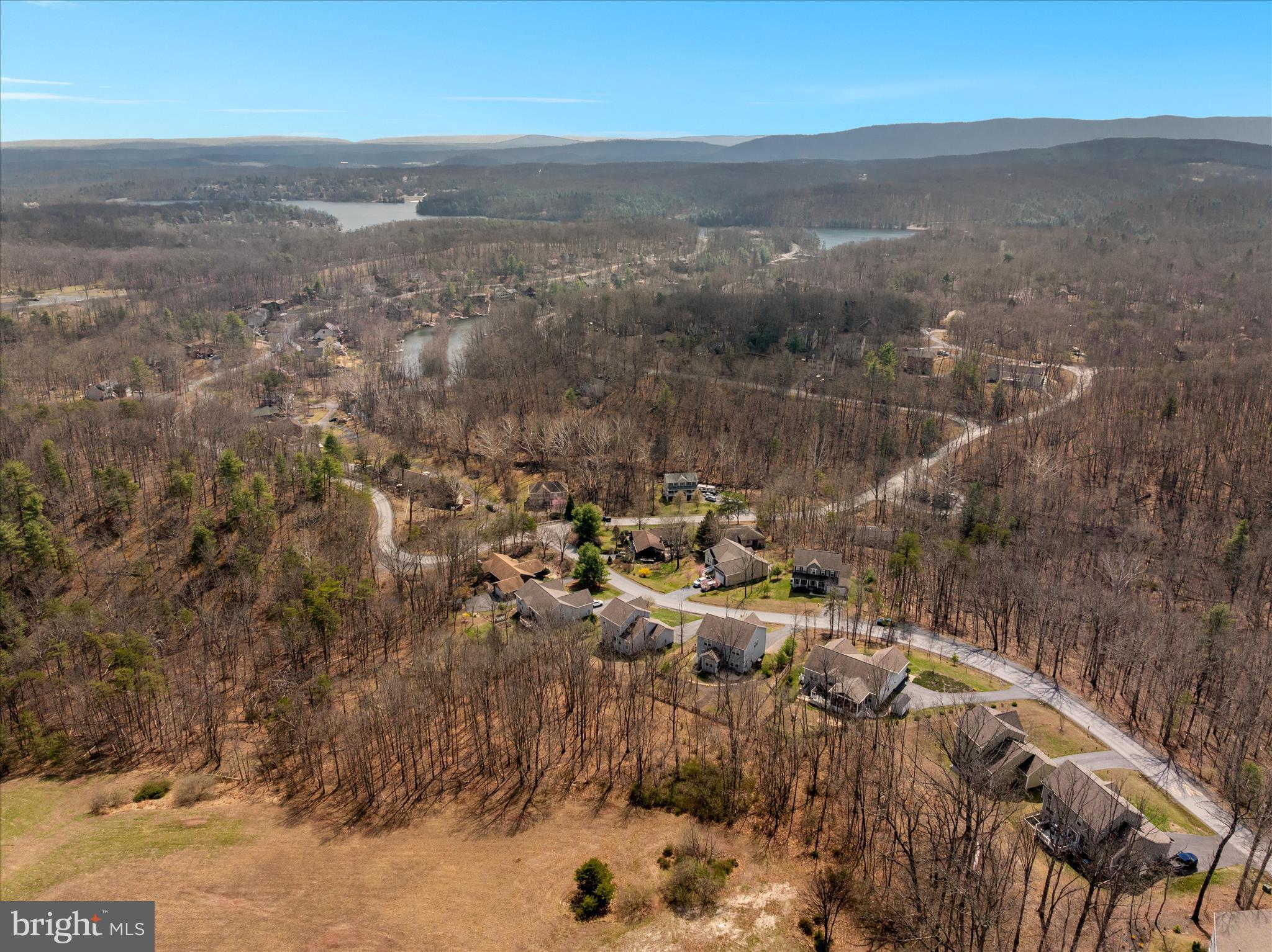 LAKE HOLIDAY ESTATES - Residential