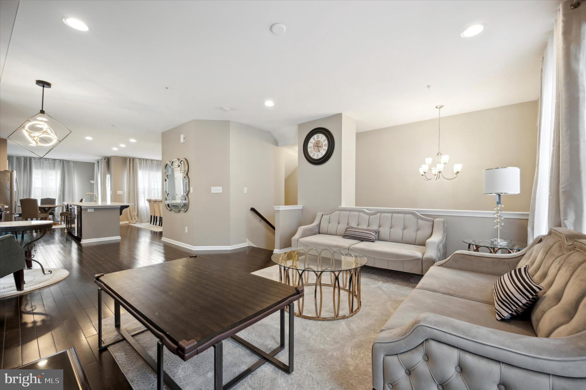 HIGH GROVE - Residential Lease