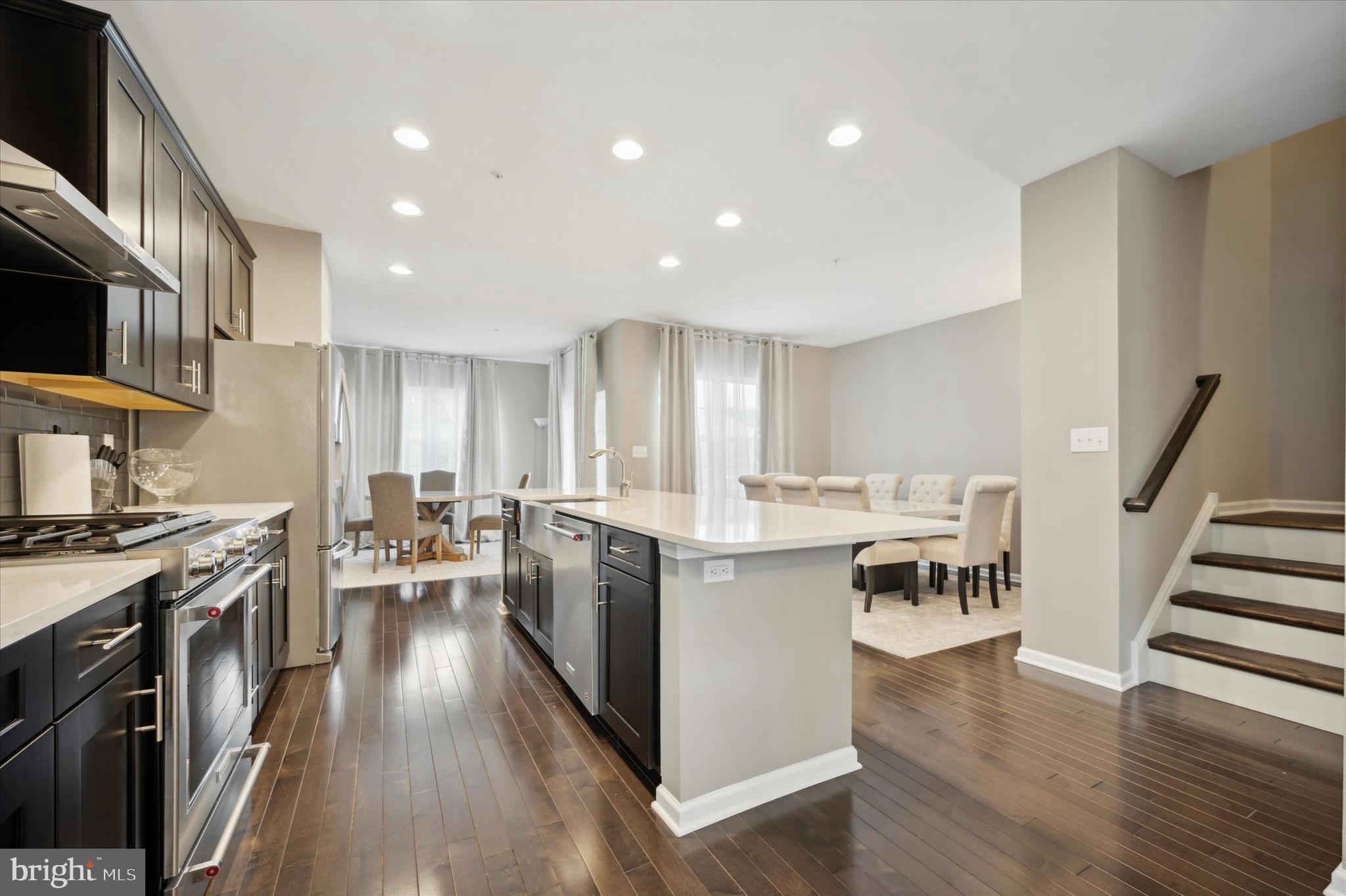 HIGH GROVE - Residential Lease