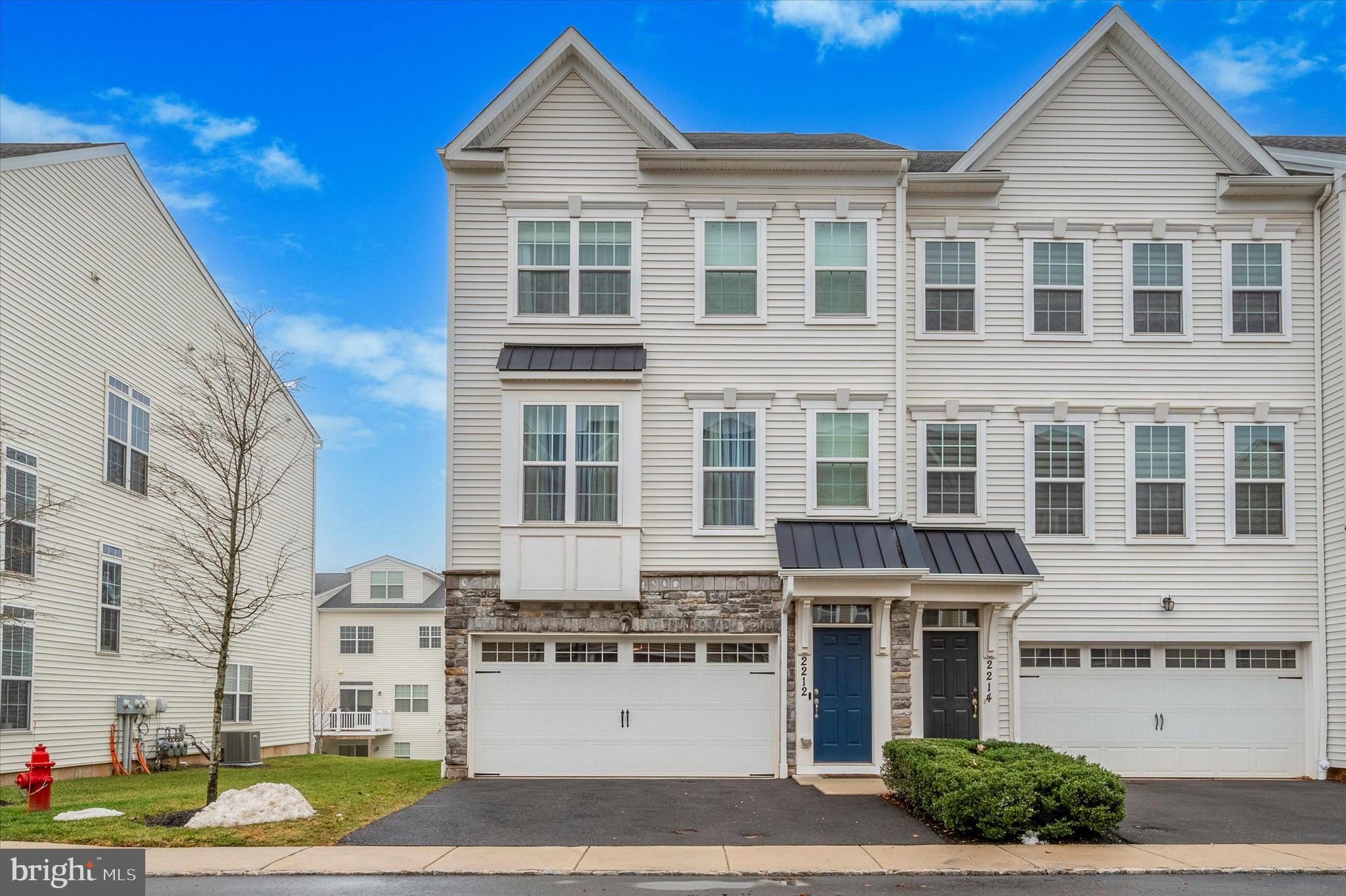 HIGH GROVE - Residential Lease