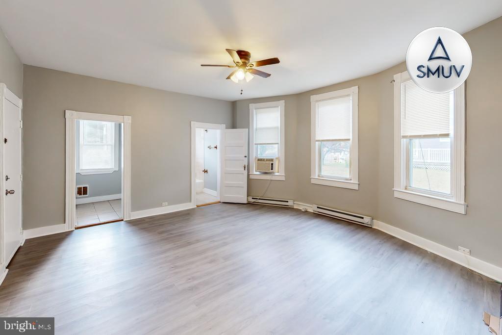 CHARLES VILLAGE - Residential Lease