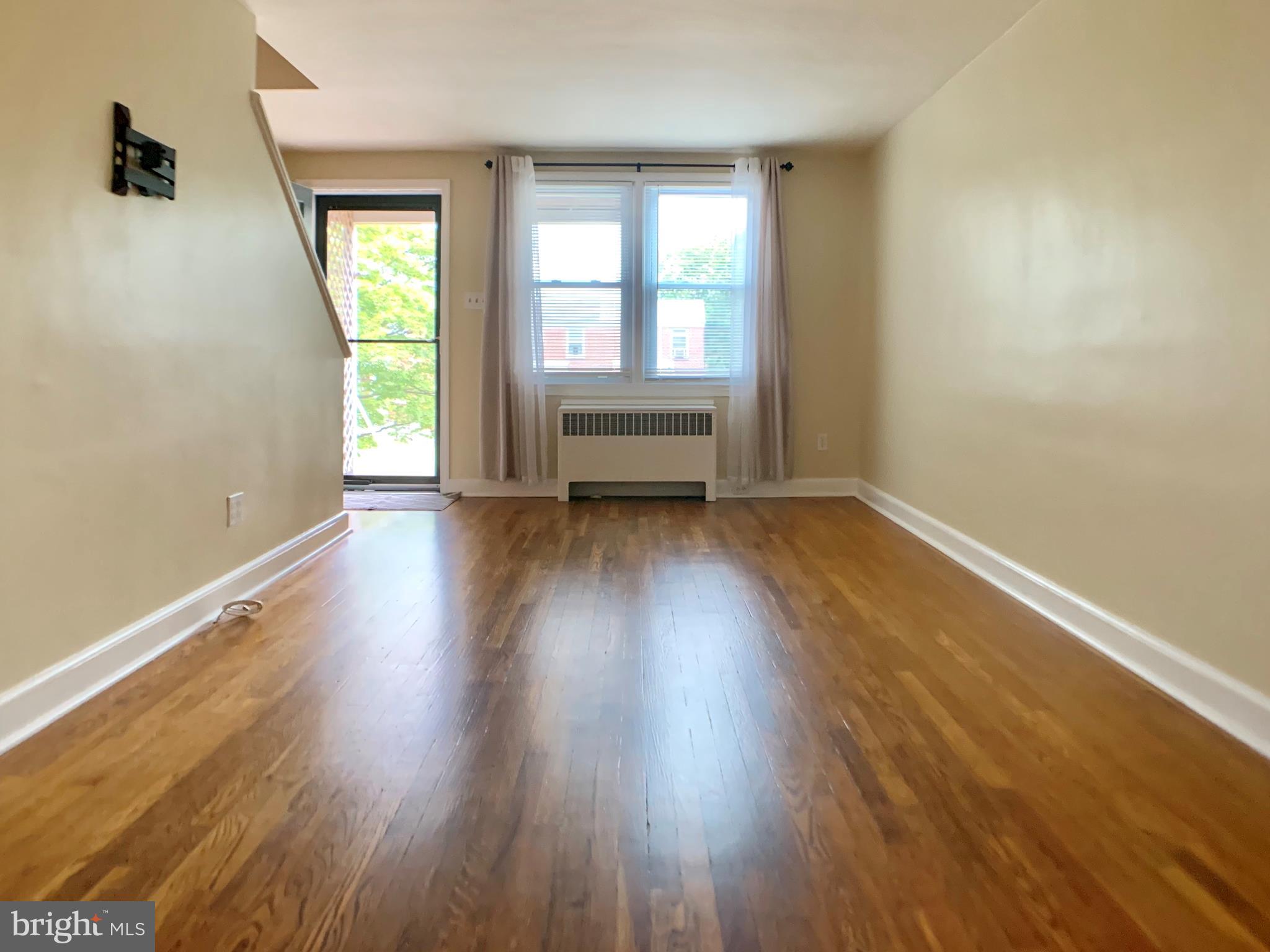 VIOLETVILLE - Residential Lease