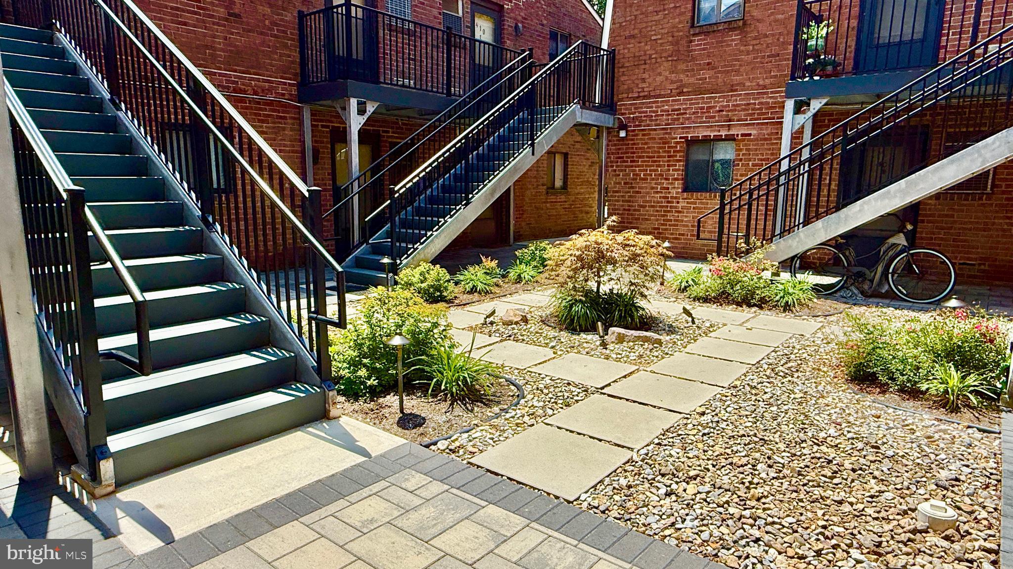 415 MEADOW WOODS LANE